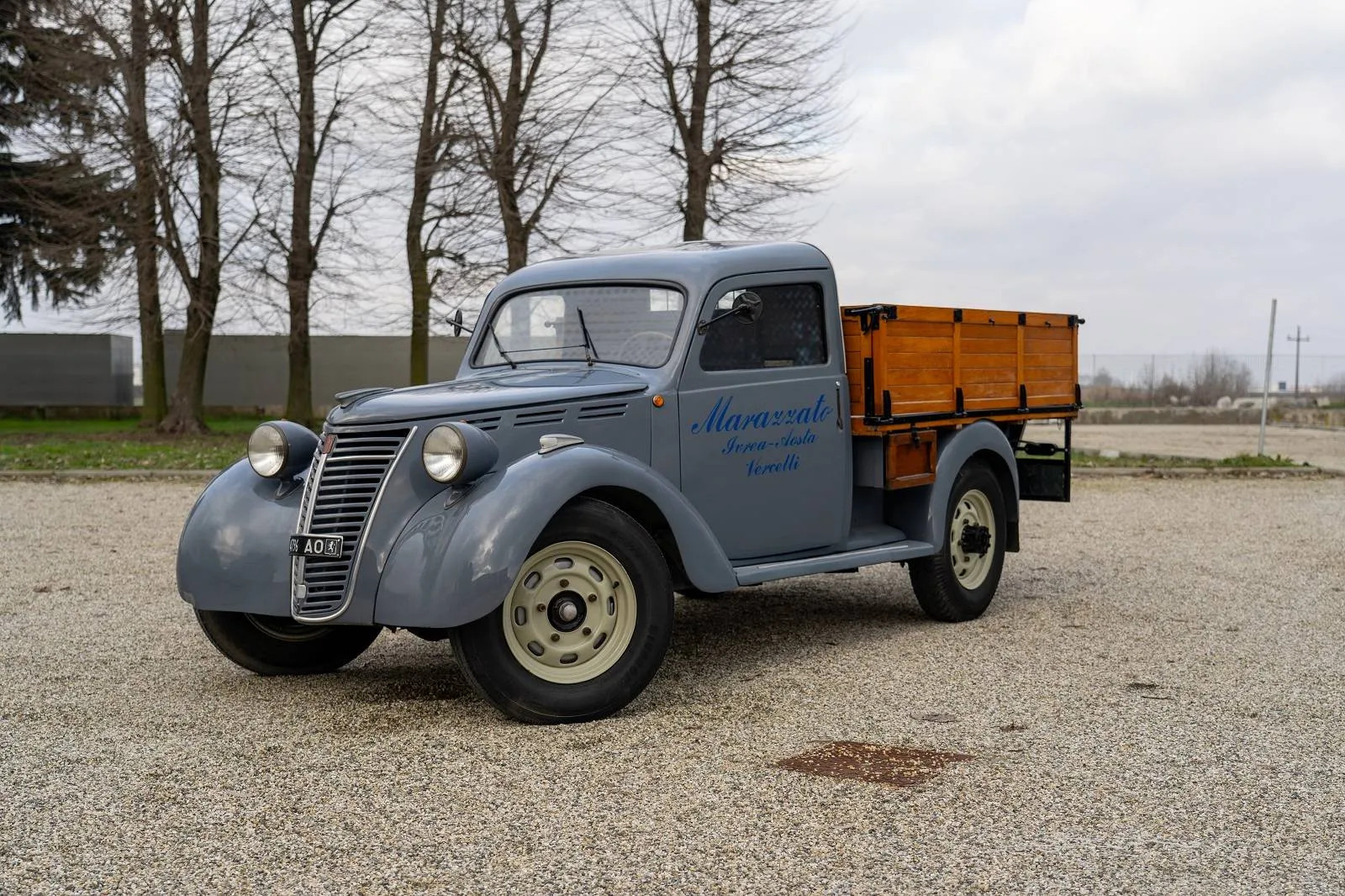 Fiat 1100 ELR 1950 pick up di colore grigio