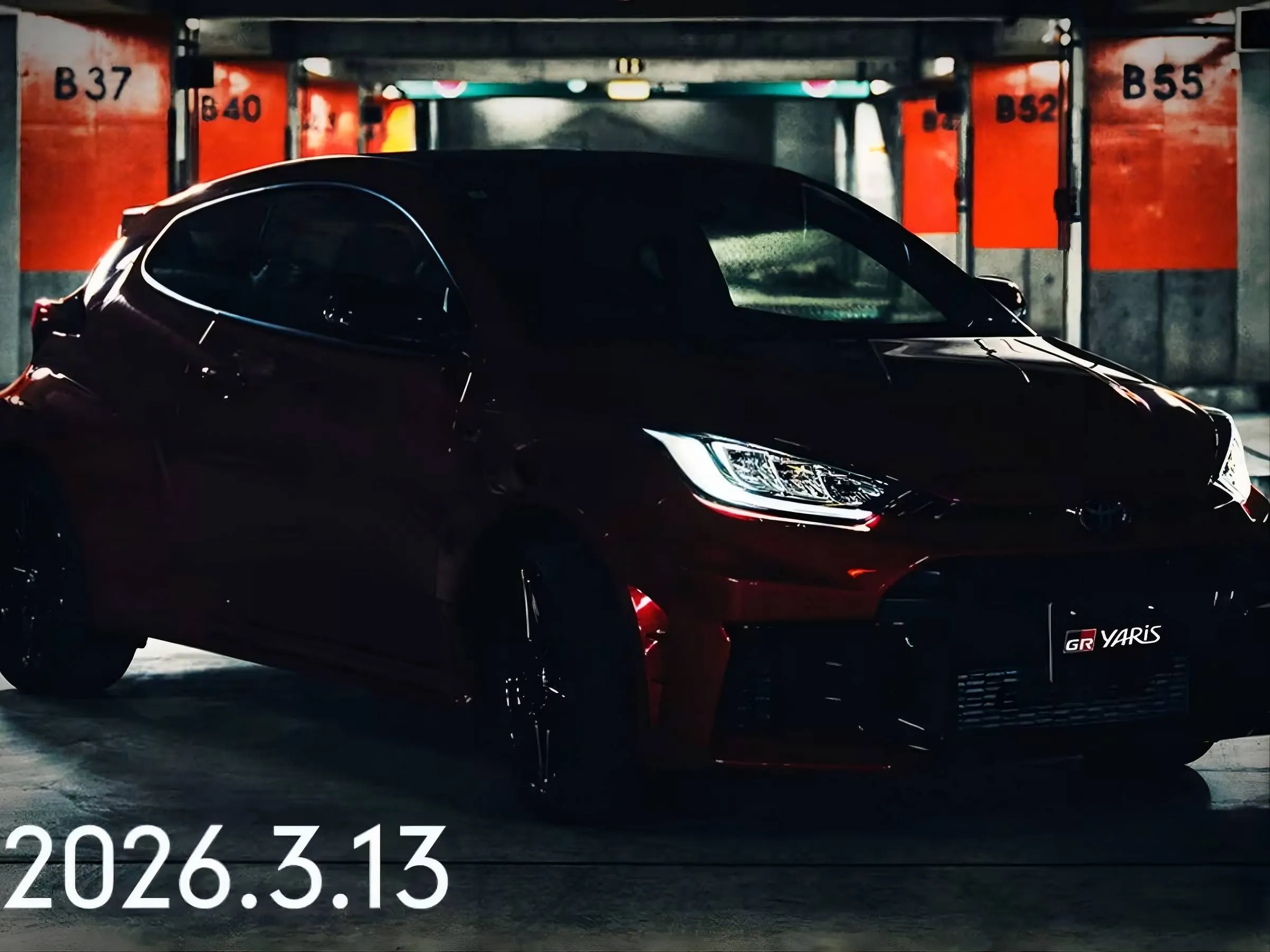 GR Yaris teaser, si vede l'auto al buio con la data del 13 marzo per l'unveil