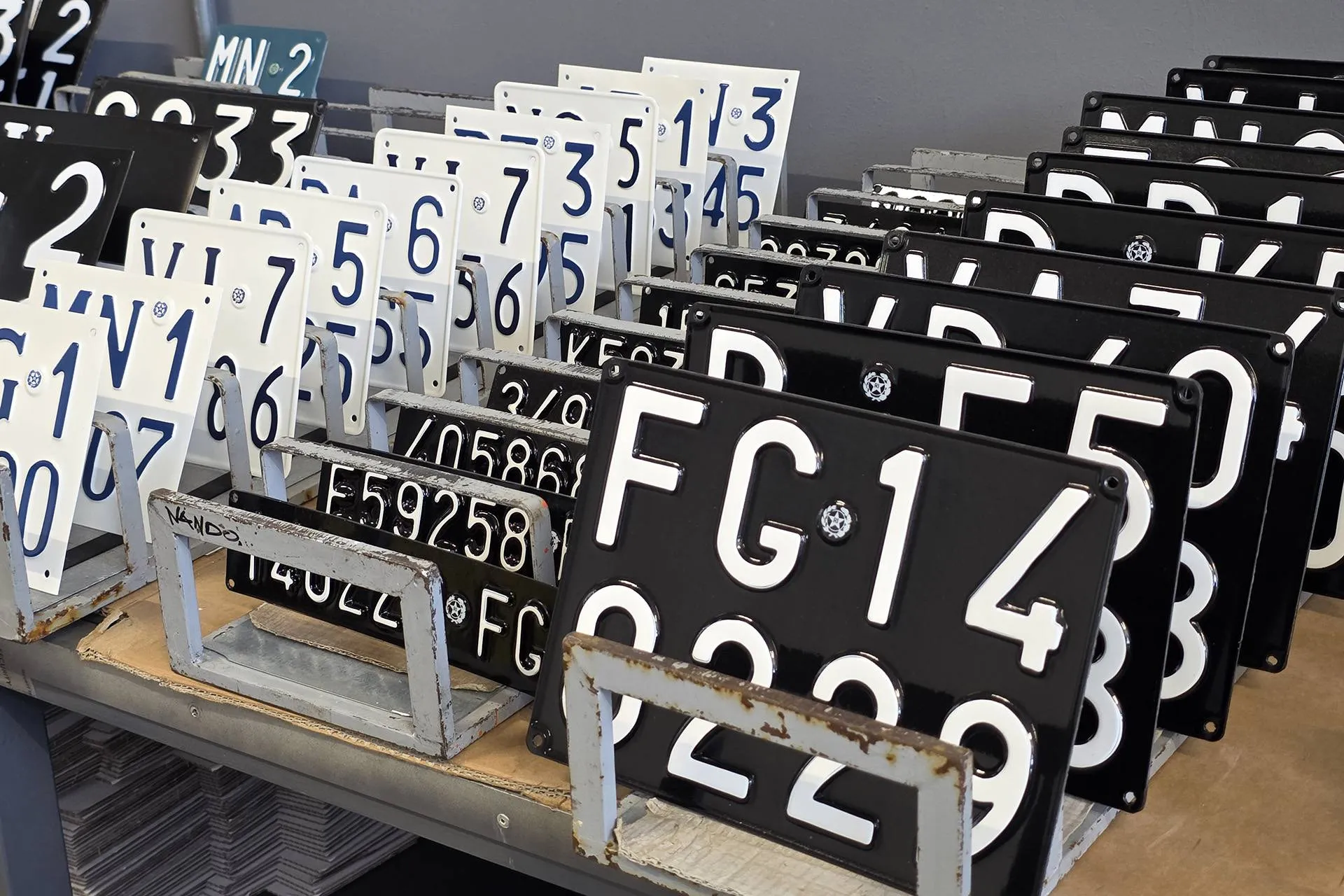 ASI Targhe Storiche Poligrafico Foggia targa 4000_06