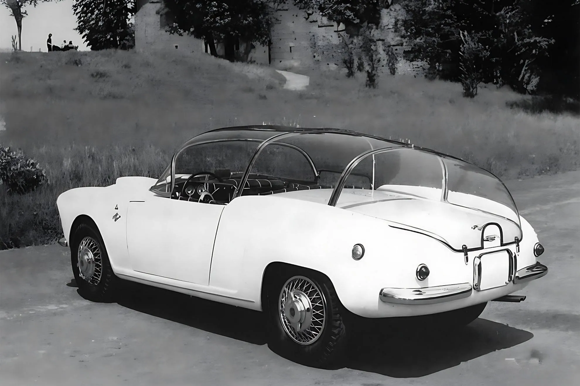 La Fiat 1100 TV Stella Filante Monviso con la sua particolare copertura in plexiglass