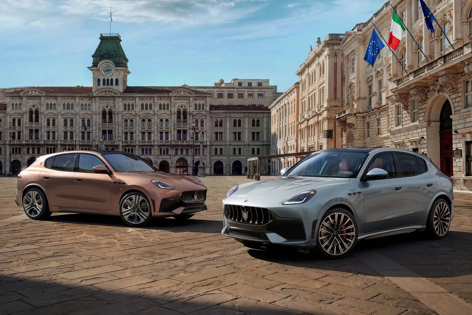 NEW MASERATI GRECALE foto di coppia