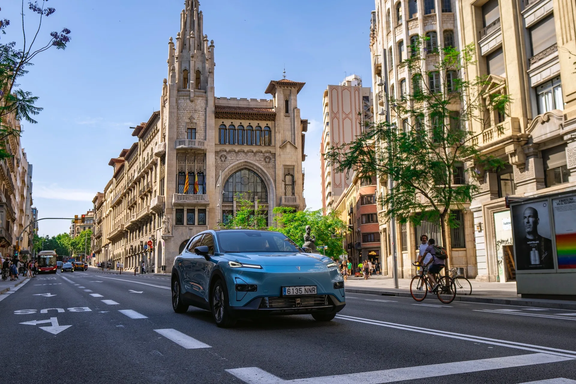 Changan Deepal S05 Ultra Hybrid frontale copertina Autoappassionati
