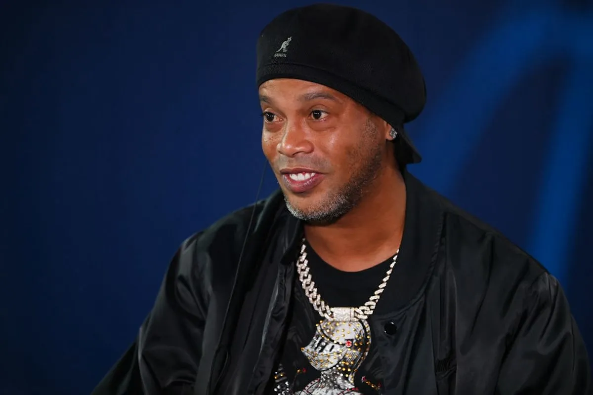 Fans er i chok: Ronaldinhos søn forlader Barcelona til fordel for engelsk klub