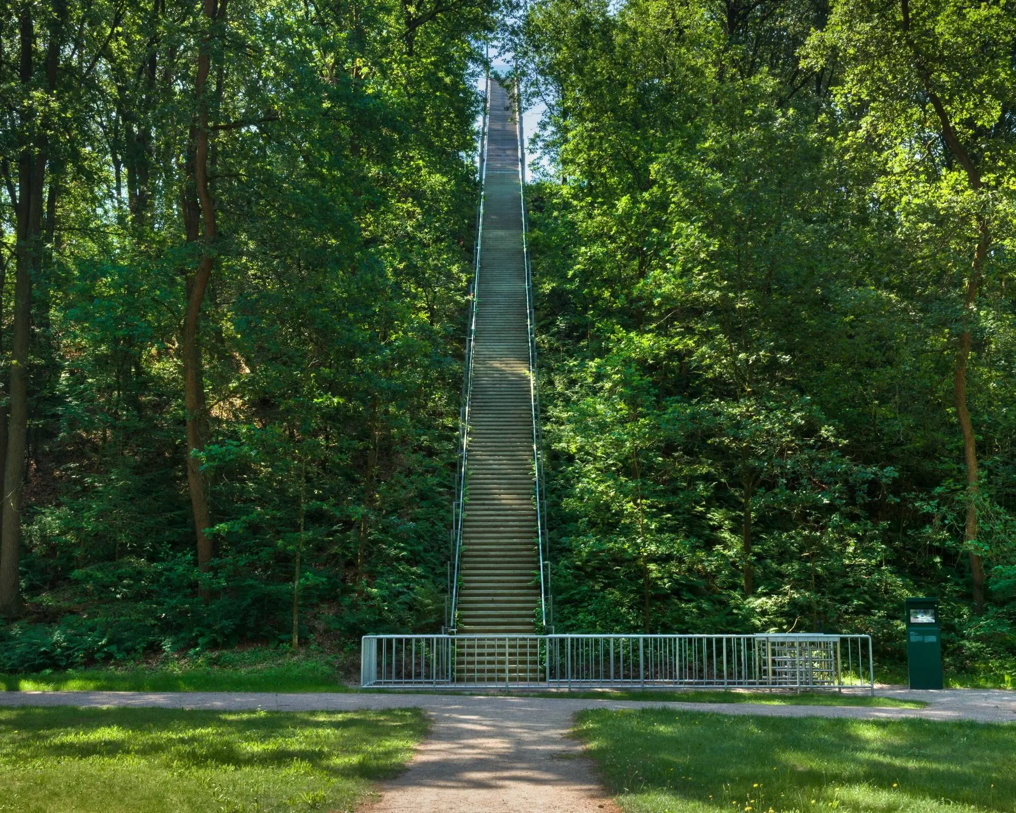Large-Krijn Giezen, Kijk Uit Attention, 1986-2005