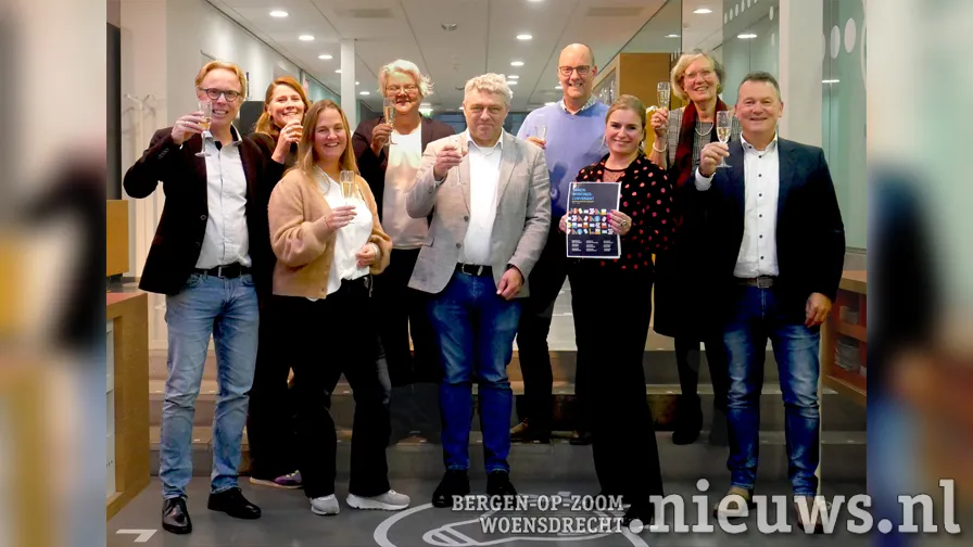 06112023 beeld ondertekening bibliotheekconvenant acht gemeenten west brabant