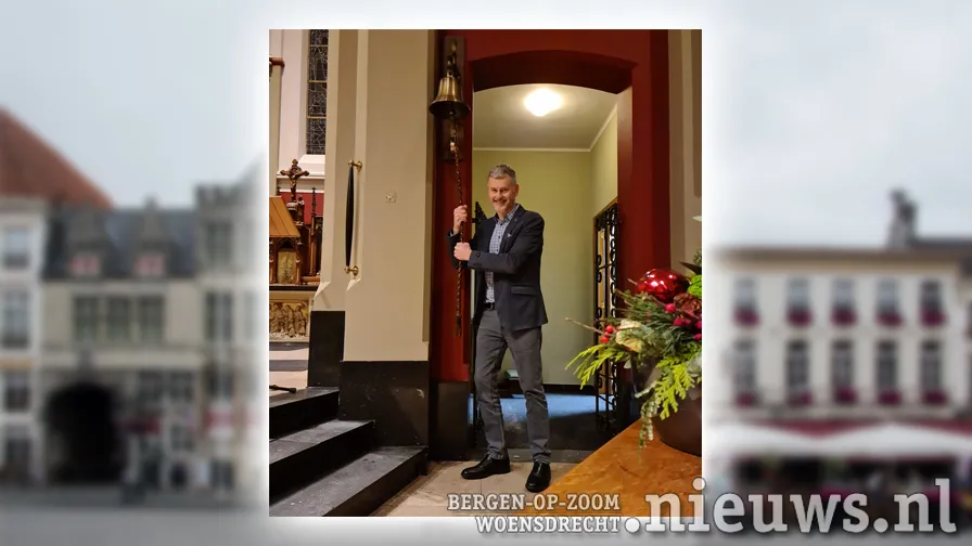 20211220 boz klok stadhuis 001a