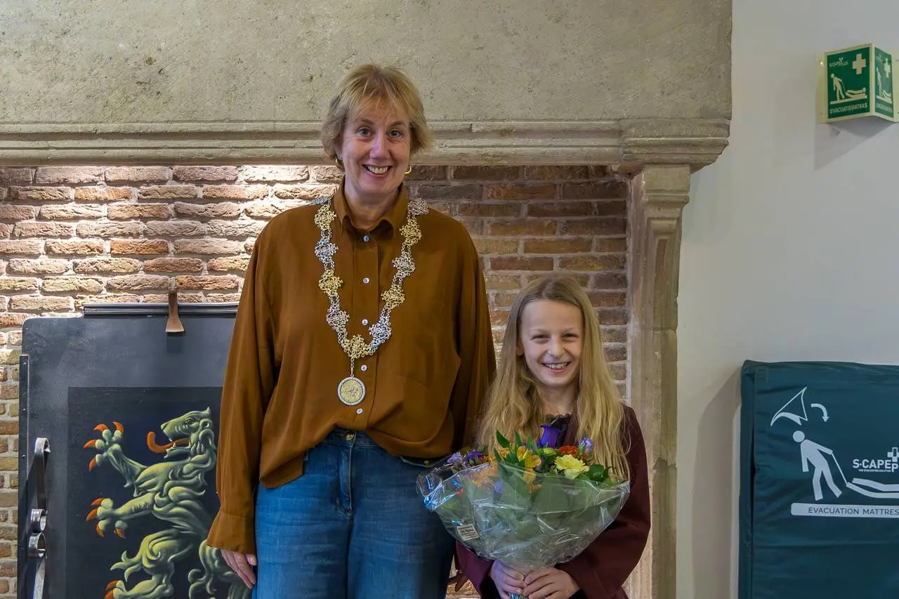 Elisa van Hoof van basisschool de Toermalijn is de nieuwe kinderburgemeester van Bergen op Zoom