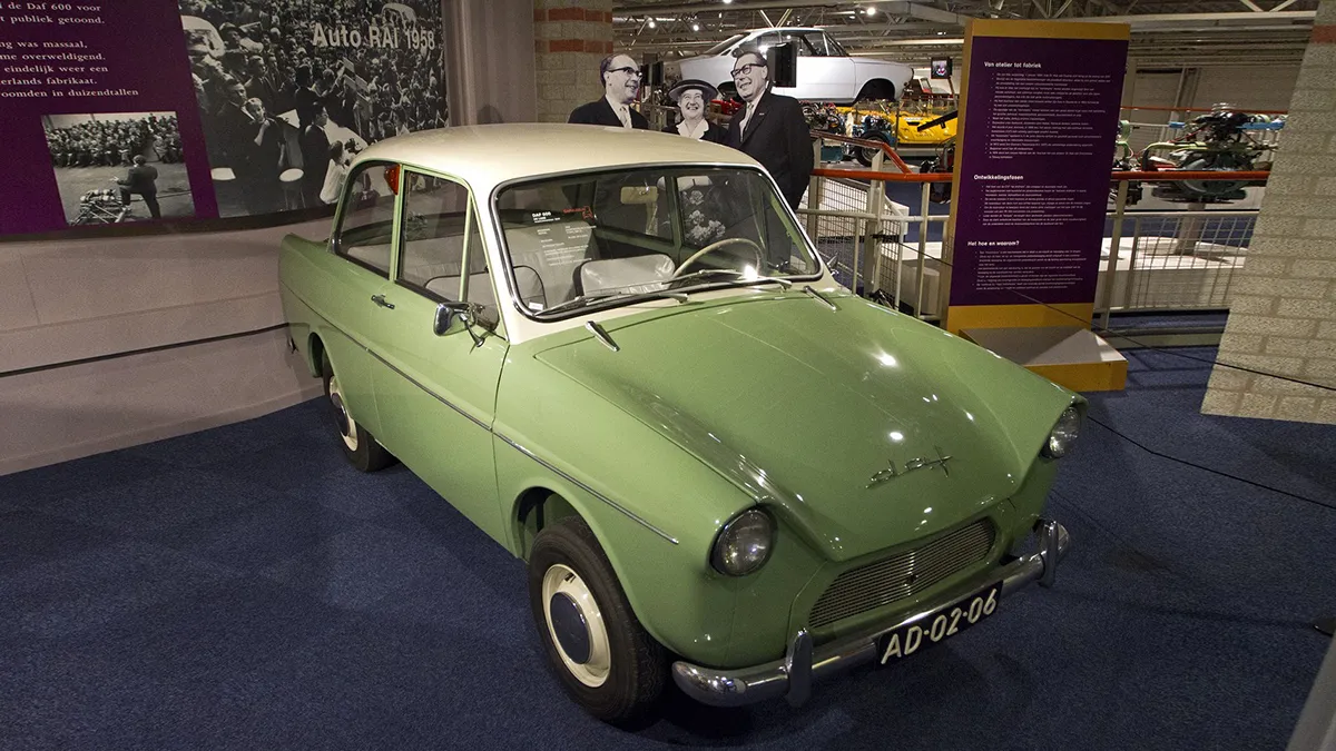 24246062623 a15c2c39a5 o cover