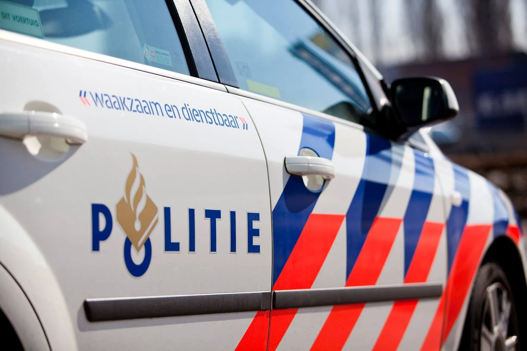 politie ijmond politieauto