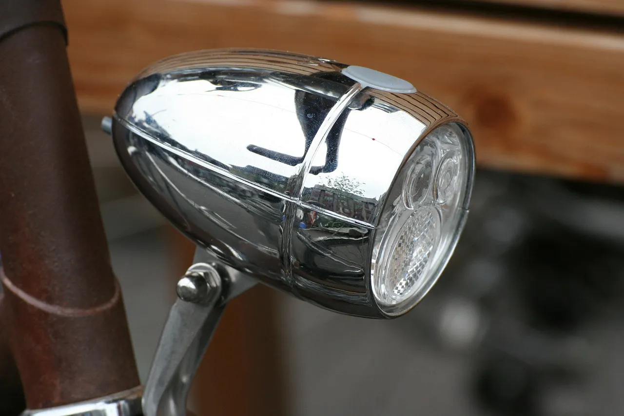 velo 4531131 1280