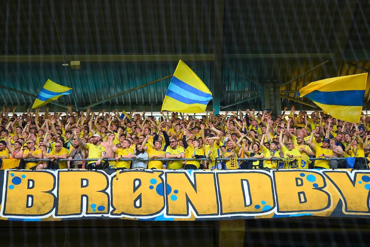 Kæmpe bøde og tilskuerstraf til Brøndby