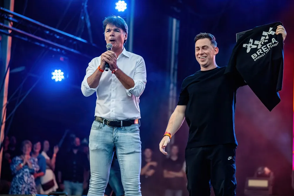 Hardwell bij Breda Live benoemd als ereburger van ‘zijn stad’ Breda