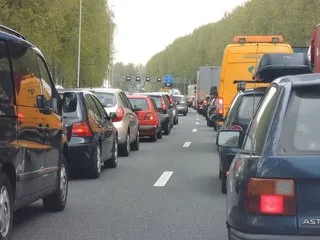 WAARSCHUWING: vandaag drukste spits van het jaar verwacht!