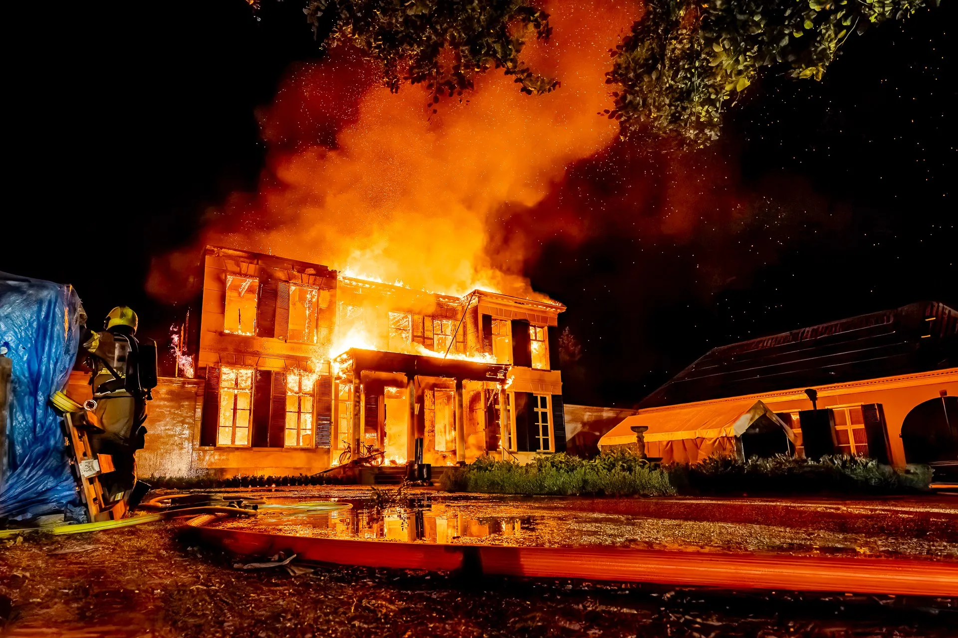 Eigenaar van door brand verwoeste landhuis in Breda al jarenlang in conflict met de gemeente