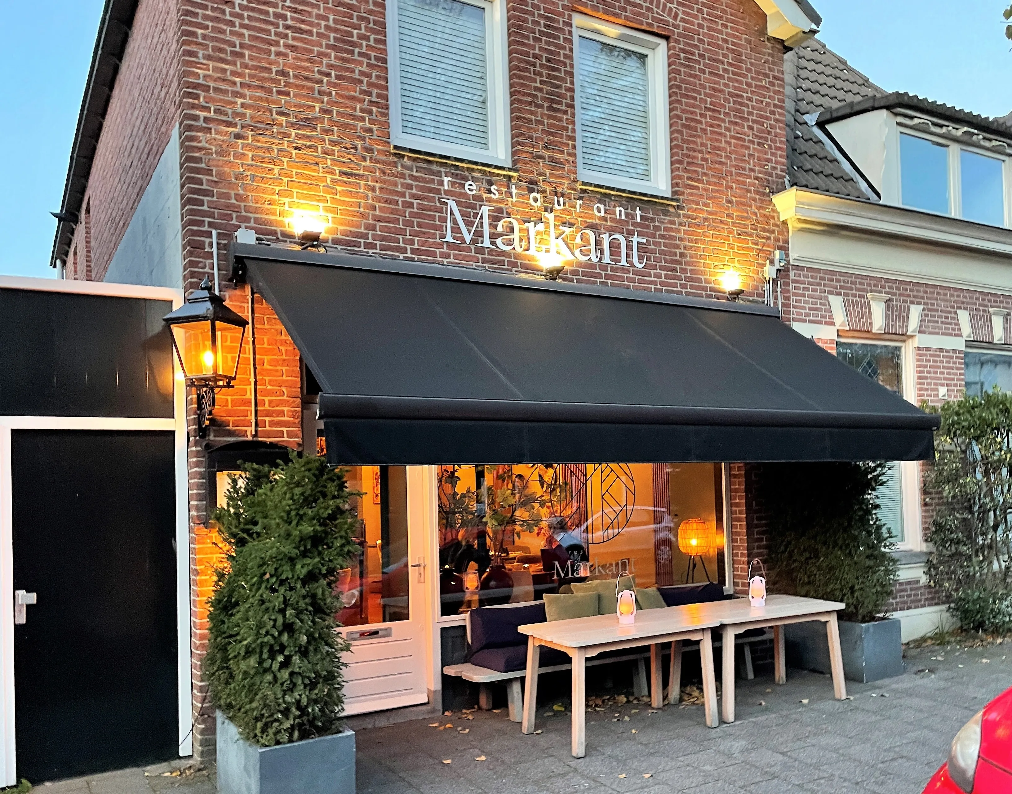 vooraanzicht rstaurant markant1