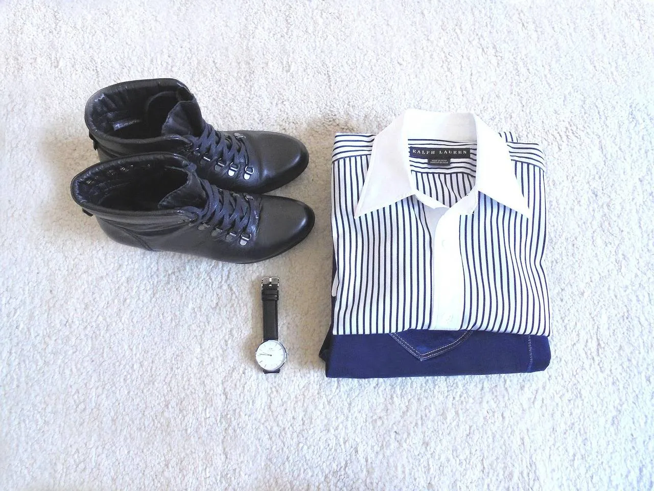 outfit-1567534_1280