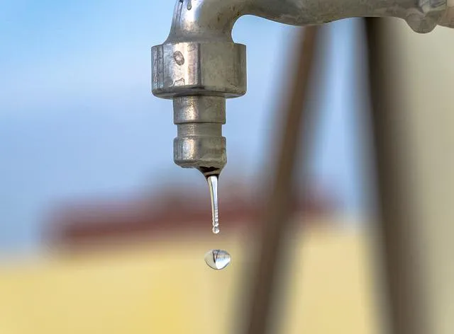 water-tap-g1714781b5-640