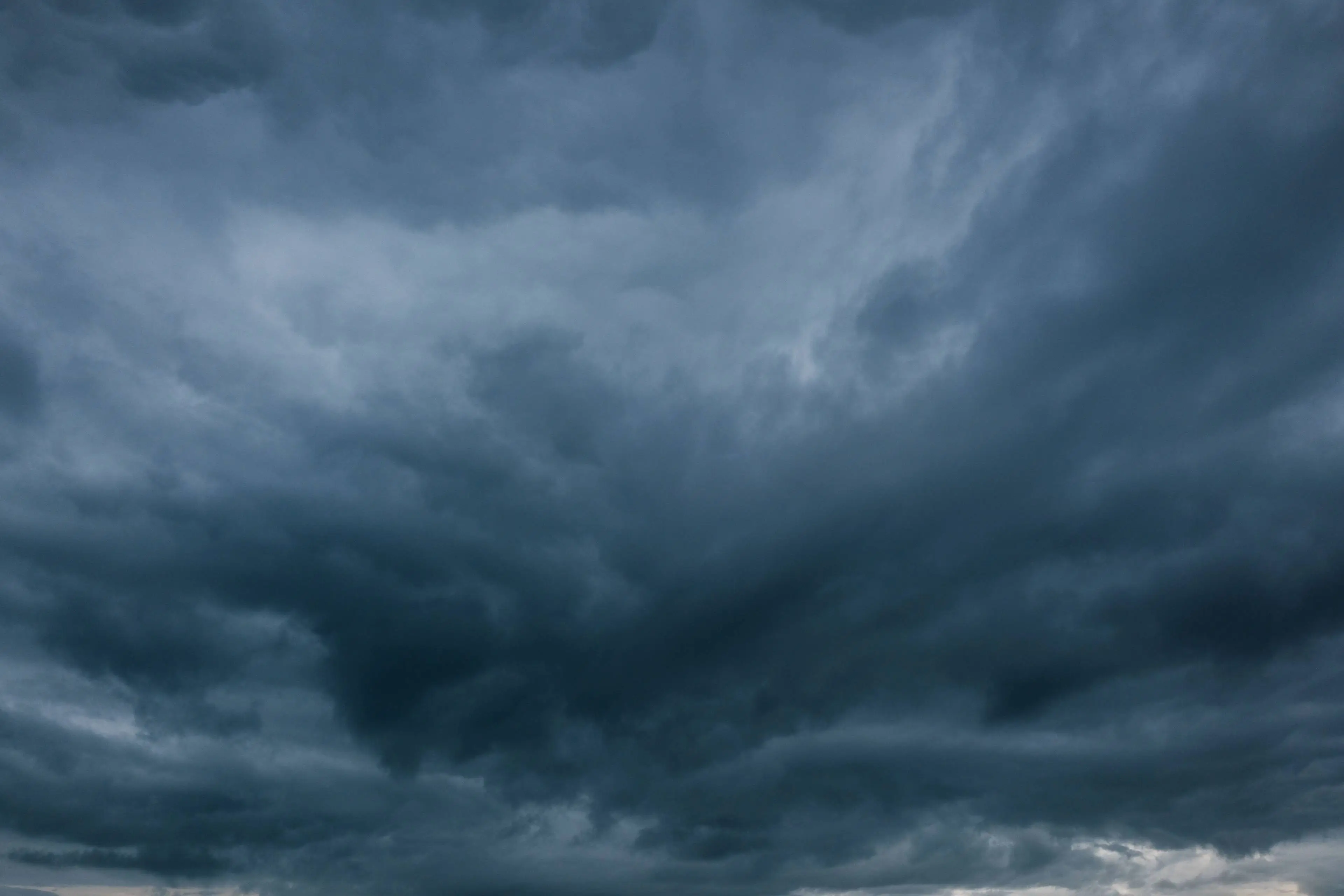 wind-storm-pexels-enginakyurt-36179827
