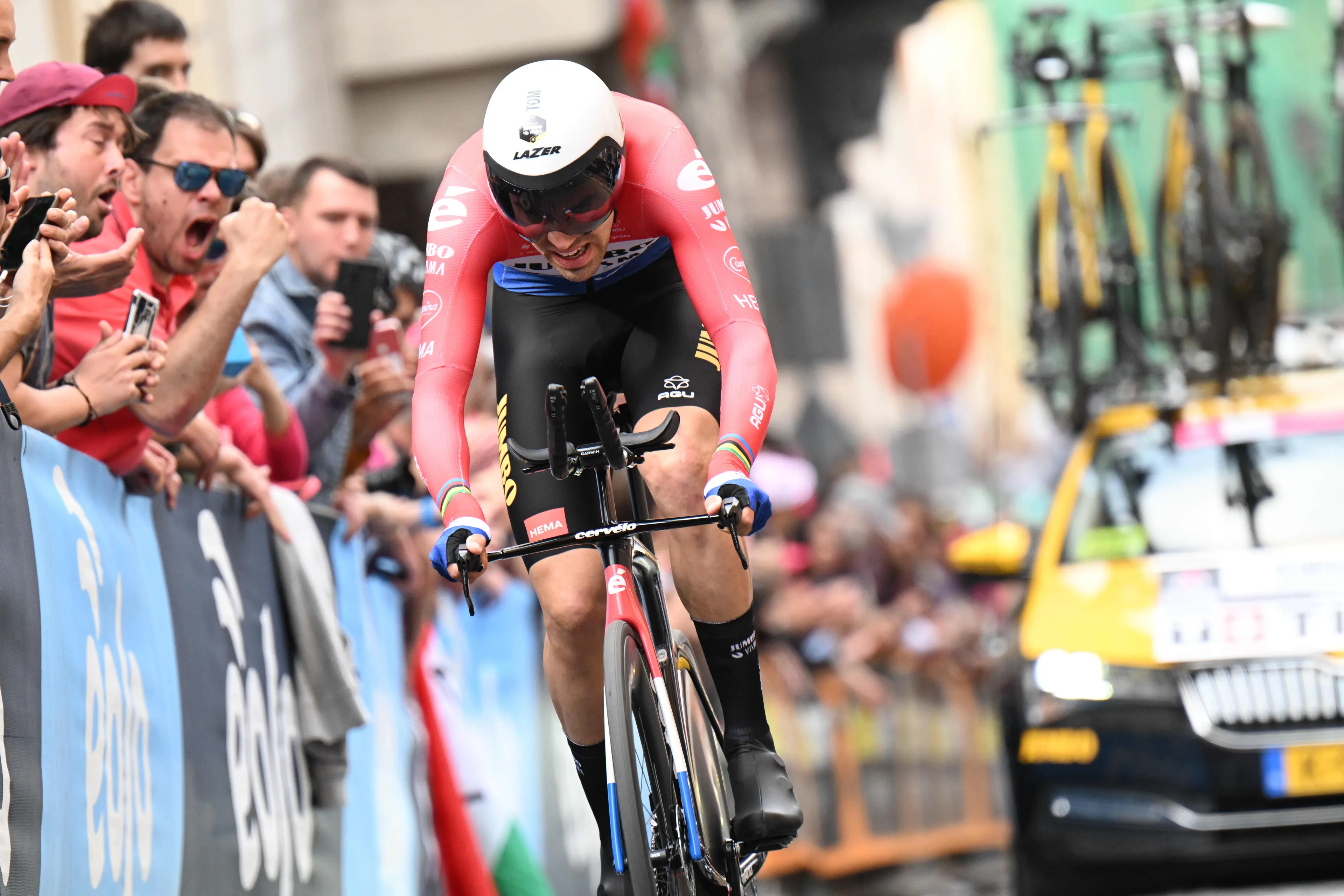 Tom Dumoulin da su opinión sobre el recorrido del Giro de Italia: "Este es un Giro mediocre que se hizo para mí"