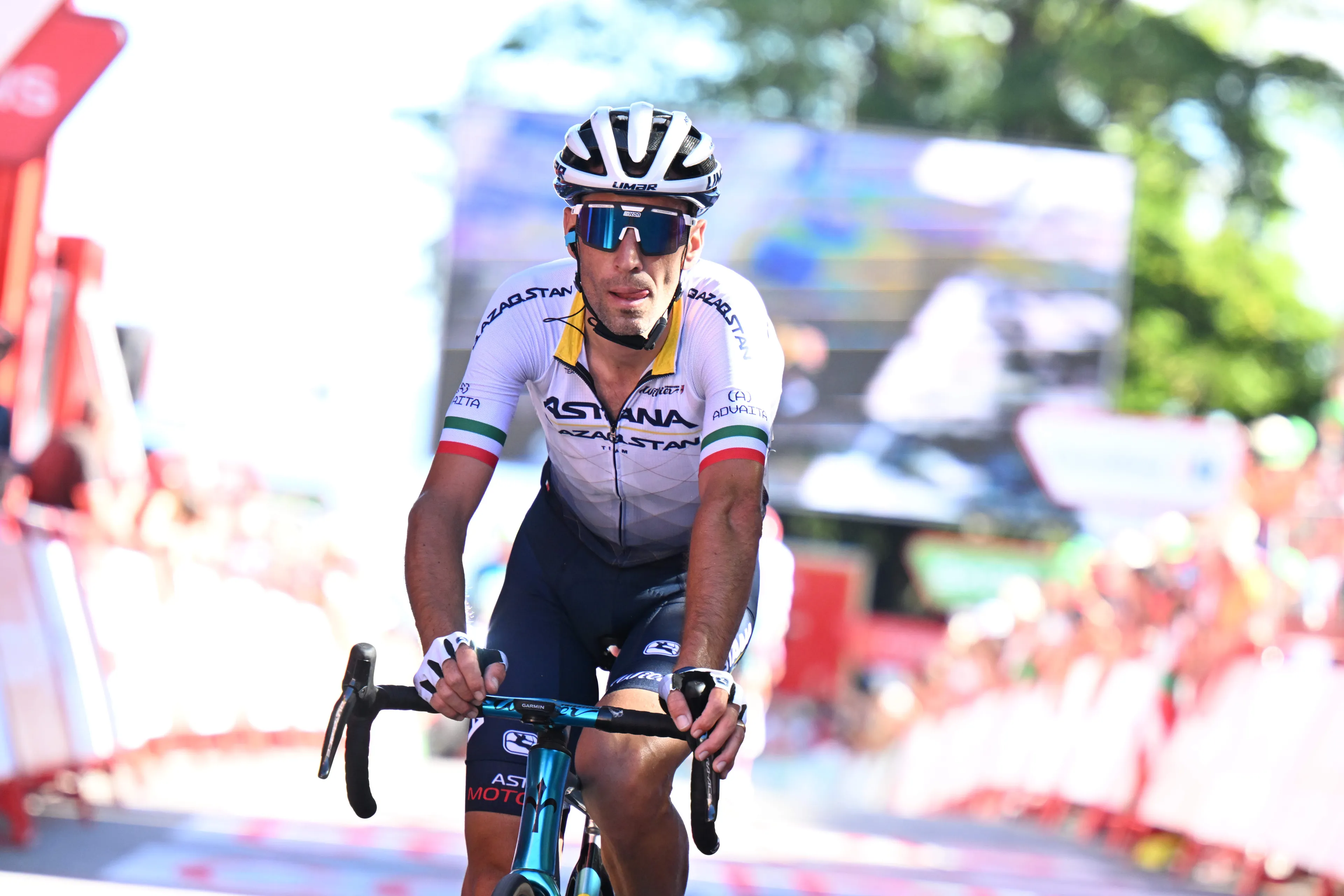Vincenzo Nibali pone a prueba su resistencia en la Absa Cape Epic: "Un poco por competición y un poco por diversión"