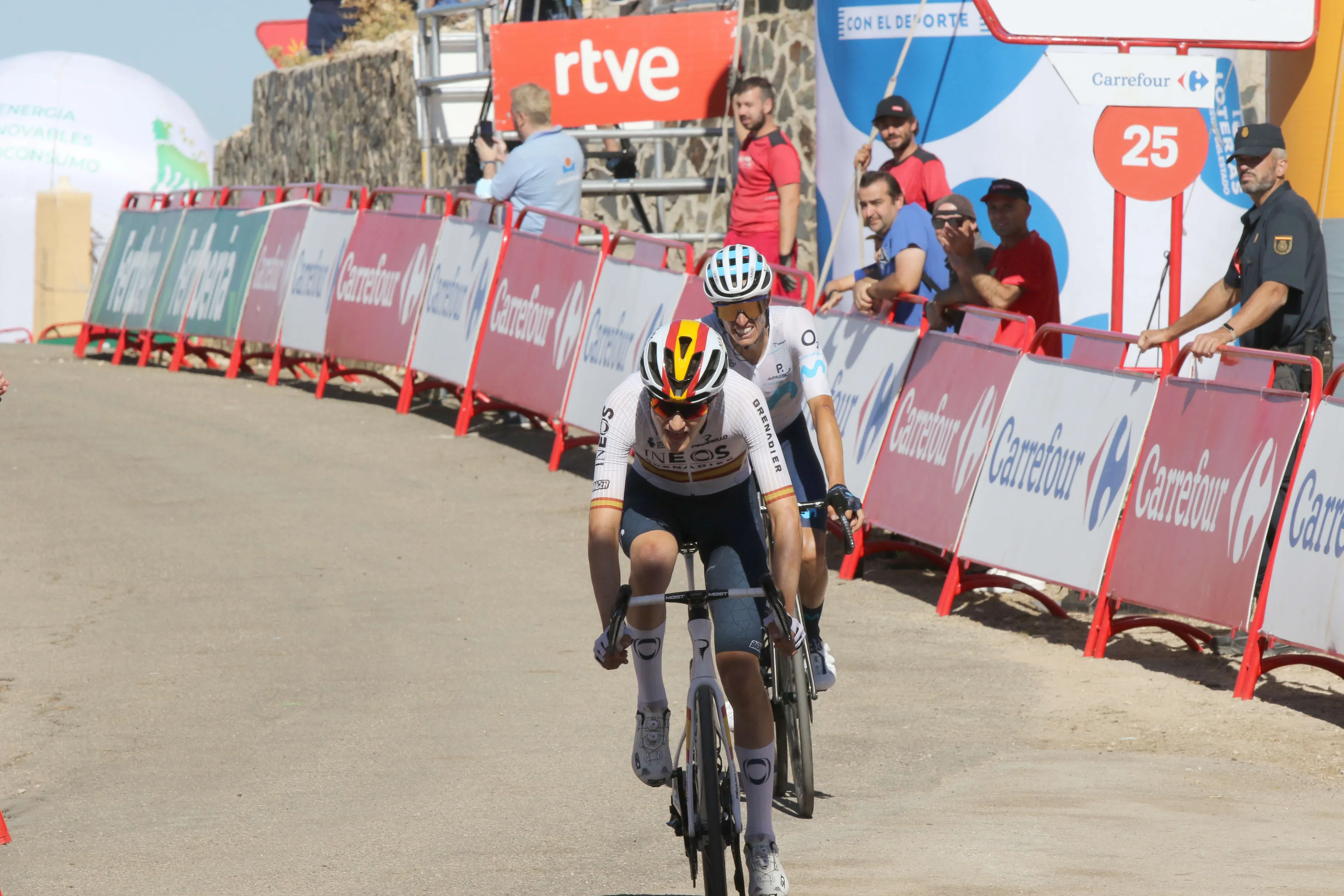 Mercado ciclista: Movistar irá con todo a por Carlos Rodríguez