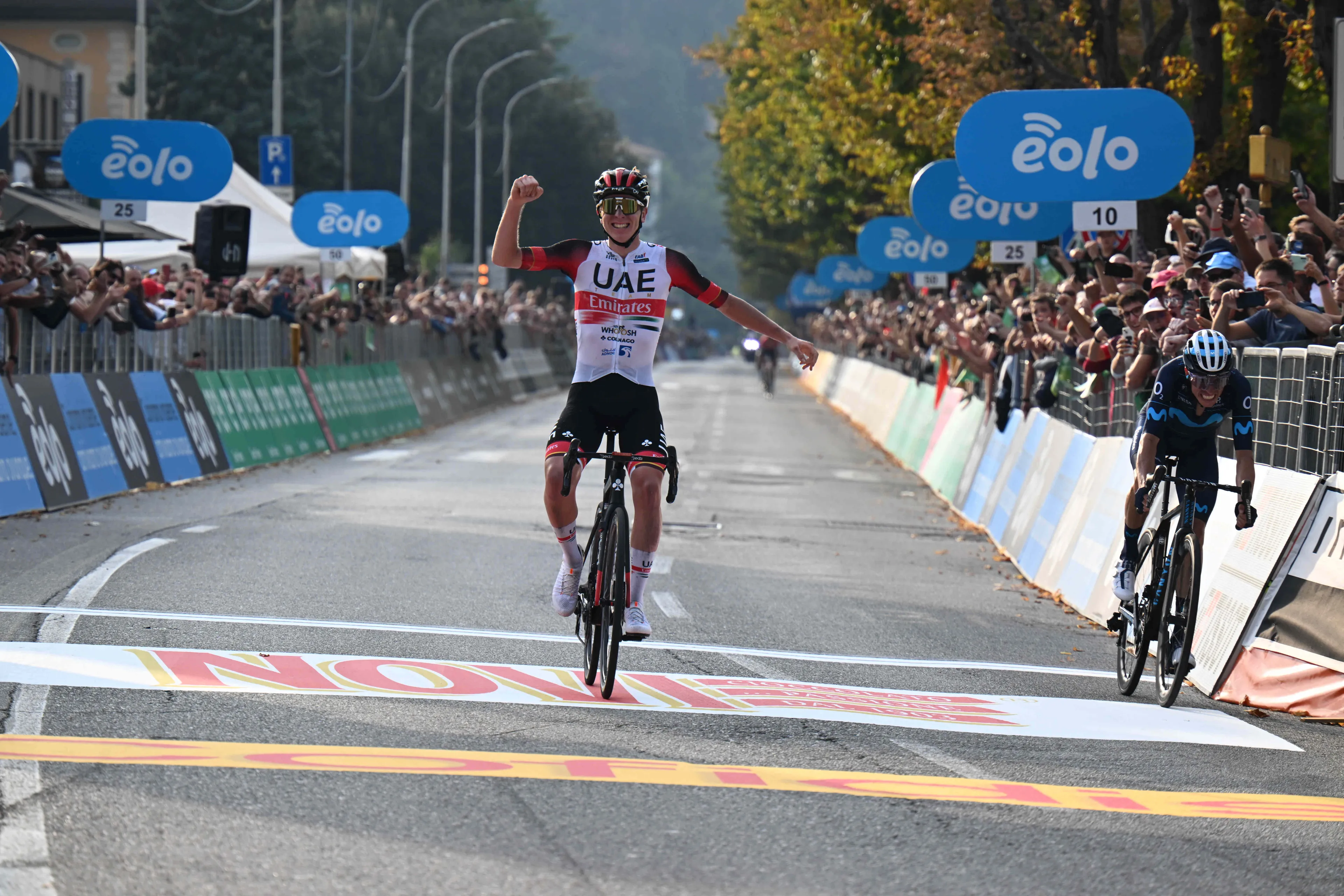 José de Cauwer da sus favoritos para ganar este sábado la Milán-San Remo: Pogacar, van Aert, van der Poel, Alaphilippe...