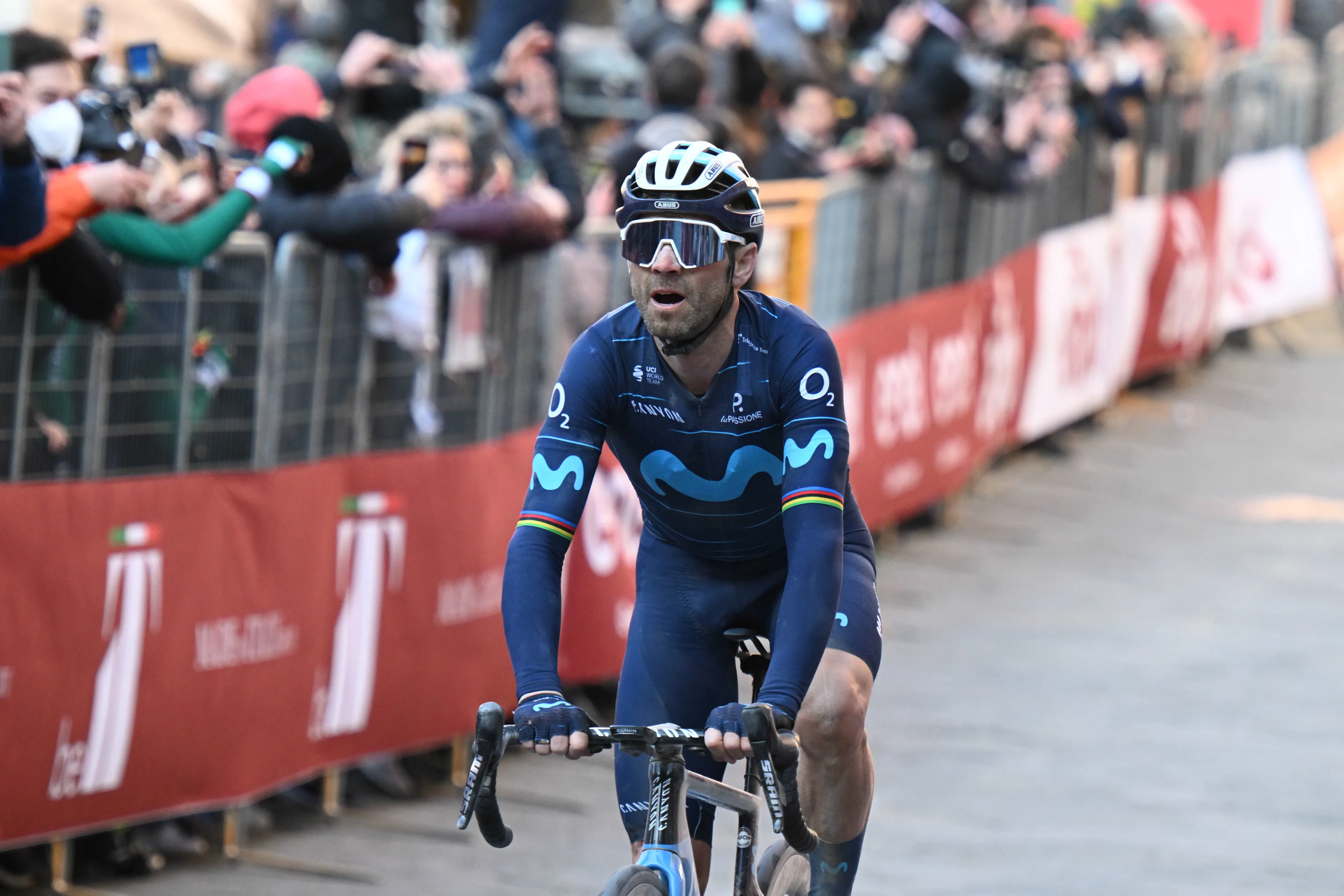 Alejandro Valverde, optimista con su última bala: "Si todo va bien, creo que soy uno de los favoritos en Lombardía"