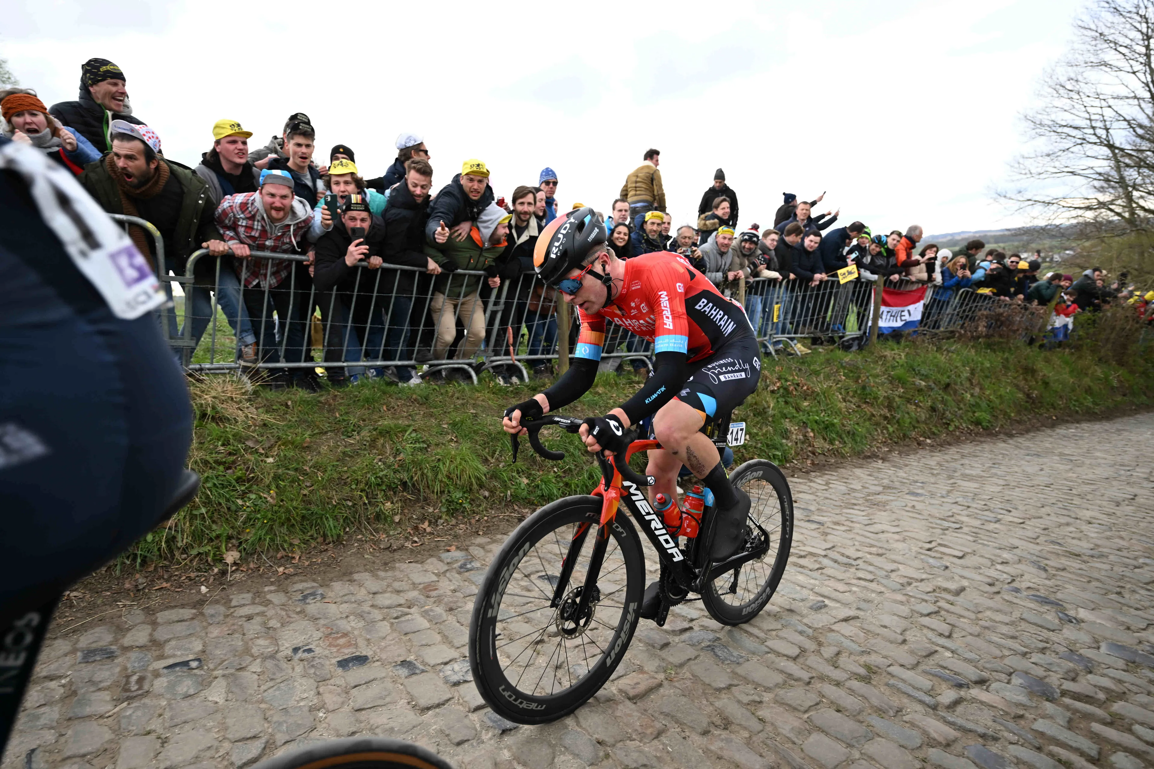 Fred Wright se muestra ambicioso: "Los objetivos son claramente Flandes y Roubaix"