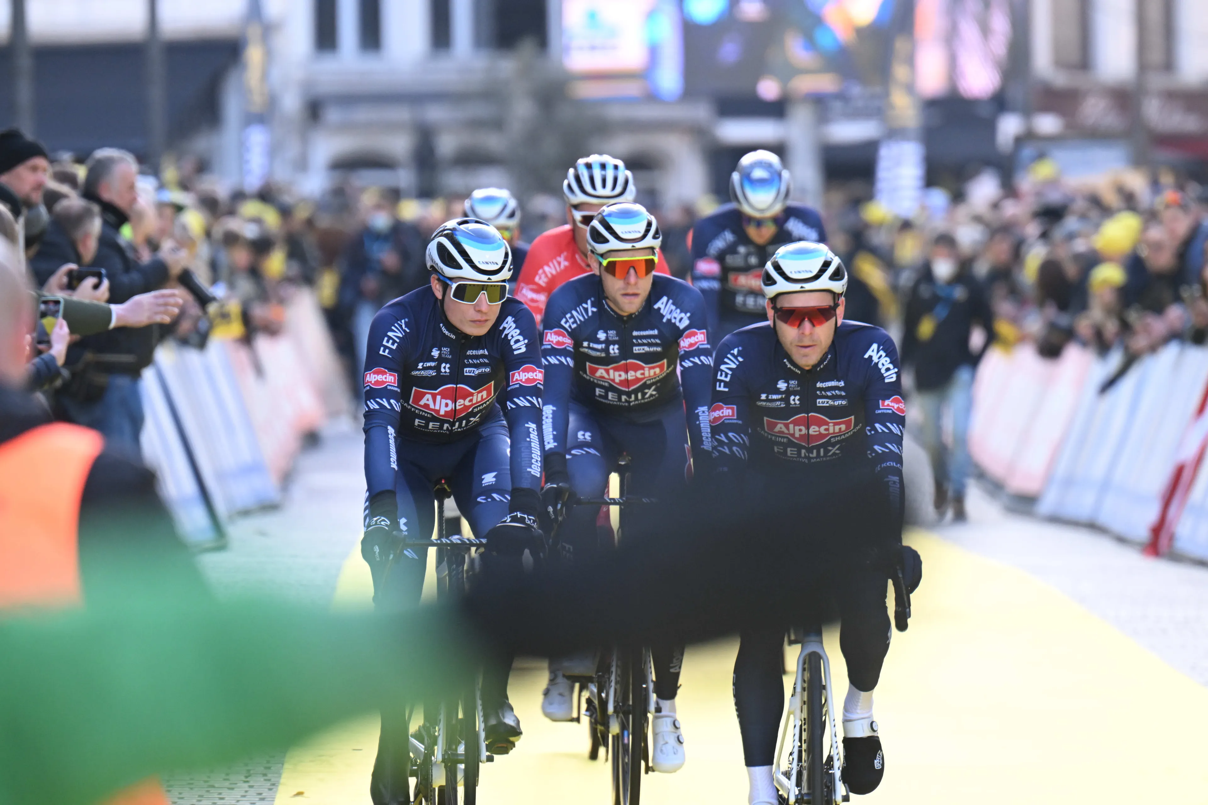 Mathieu van der Poel "obliga" al Alpecin a usar la misma app de nutrición del Jumbo-Visma