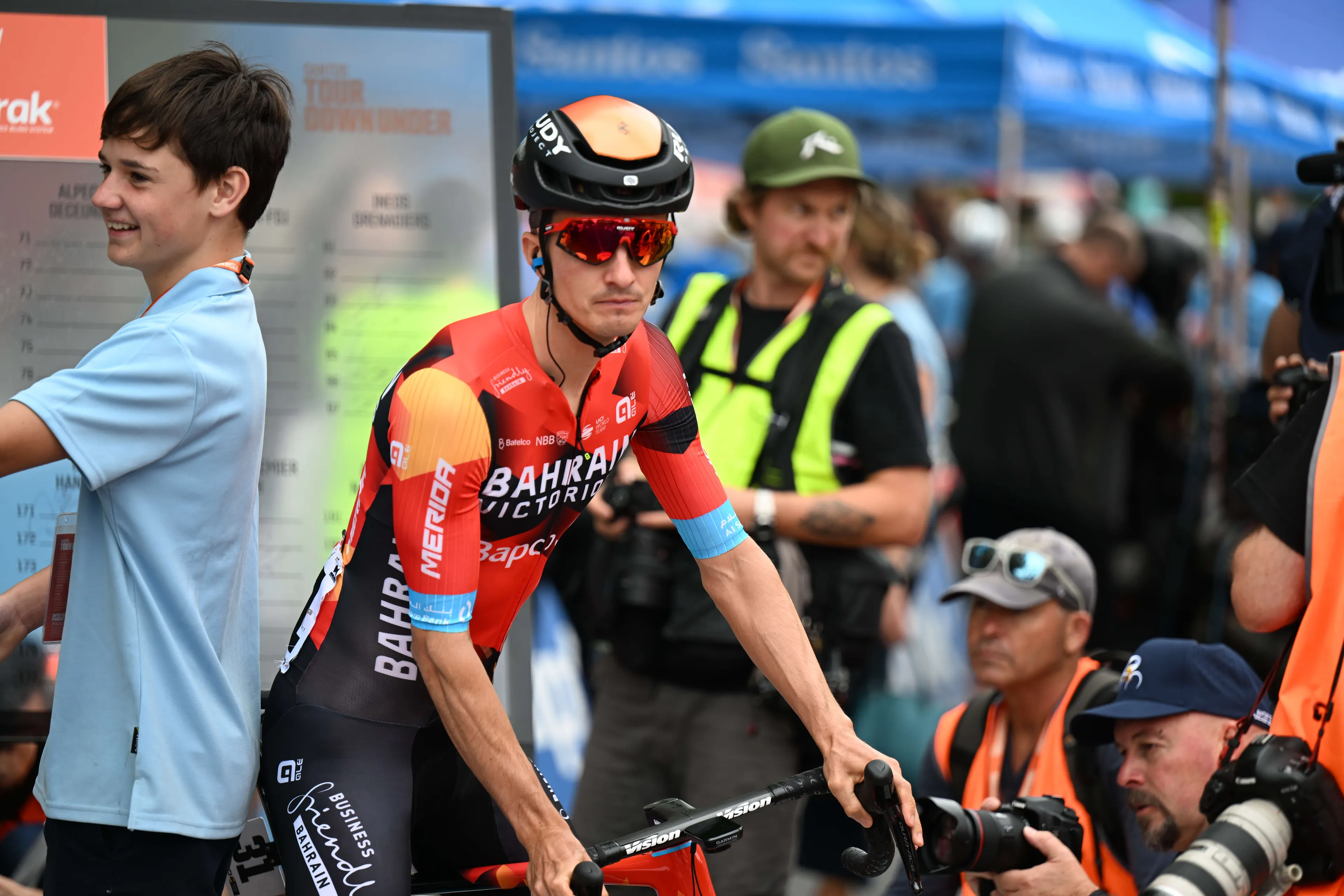 Pello Bilbao, tras ganar en el Tour Down Under: "Era perfecto para mí, con una subida explosvia y un descenso rápido"