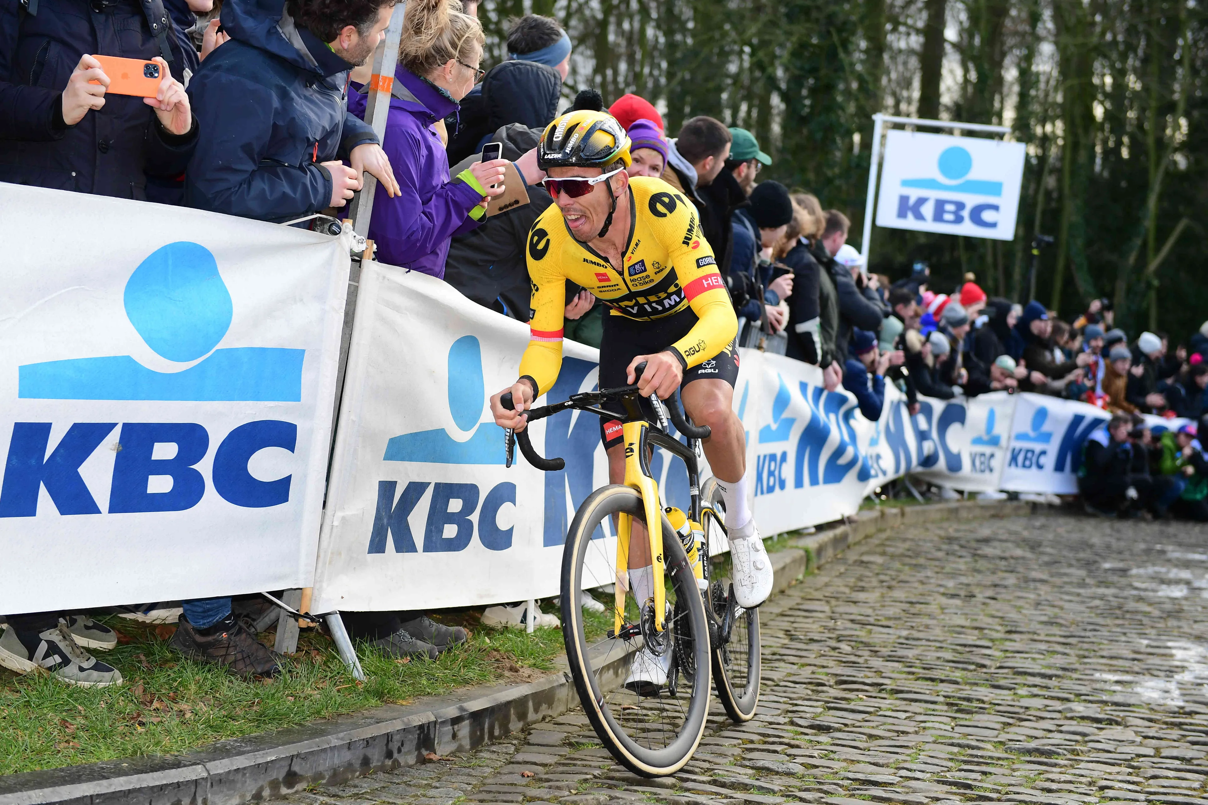 2024 Omloop Het Nieuwsblad Race Center - TV, Startlist, Perfil, Premios, Previa y Resultados
