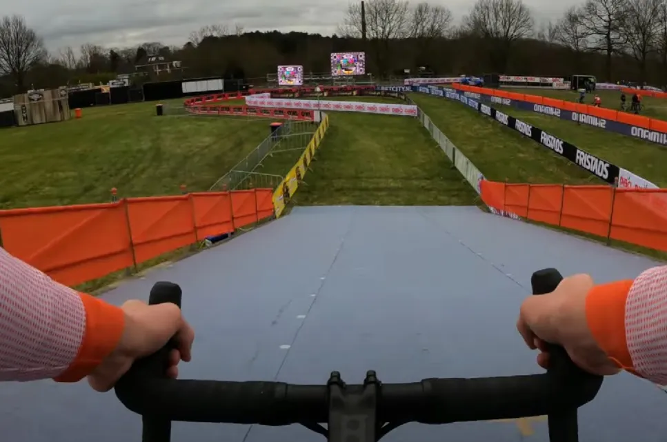 Vídeo: Reconocimiento del recorrido de Hoogerheide, donde se desarrollará el Campeonato del Mundo de ciclocross