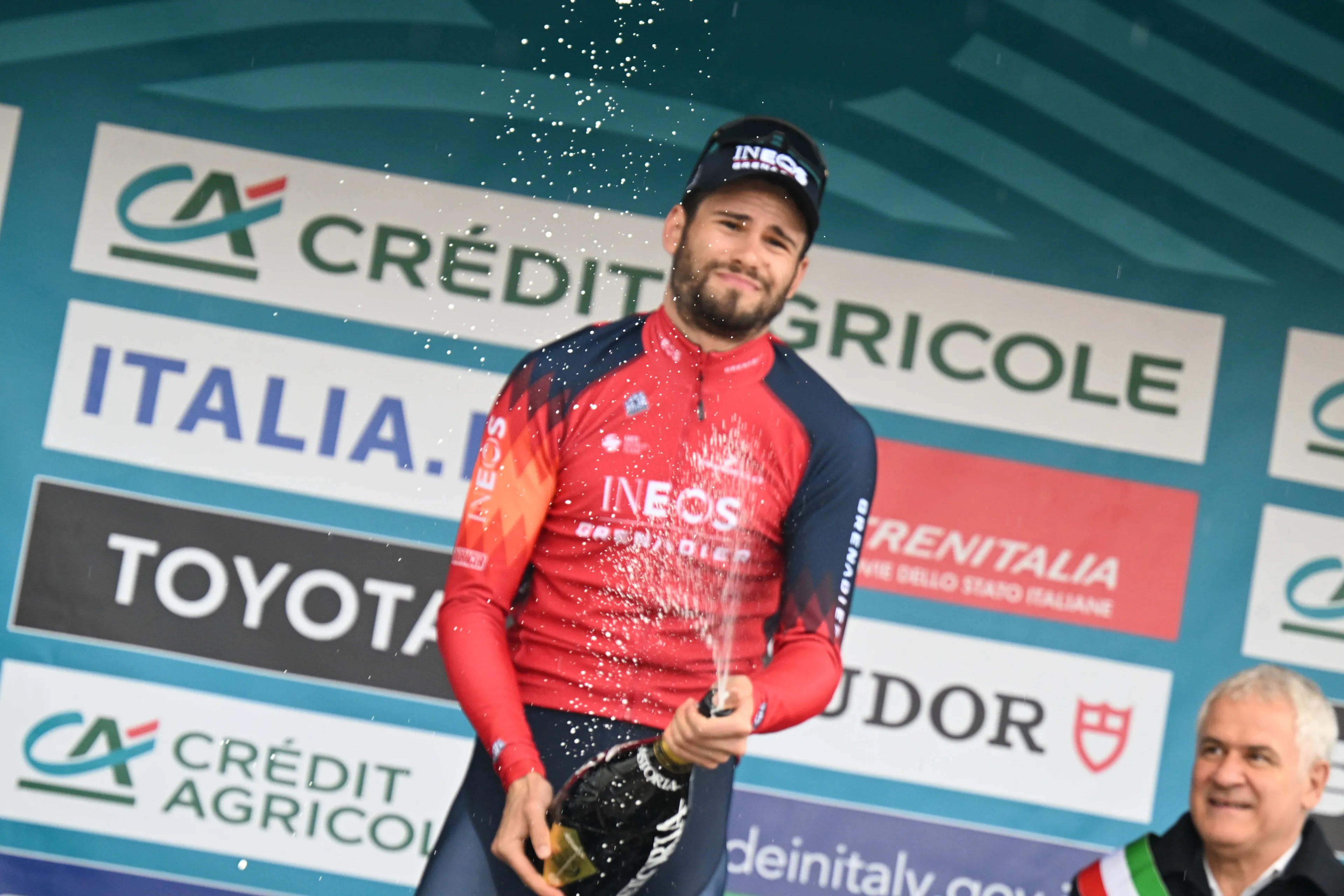 Filippo Ganna va a por todas hoy en la París-Roubaix: "Sueño con tener el trofeo en mis manos"