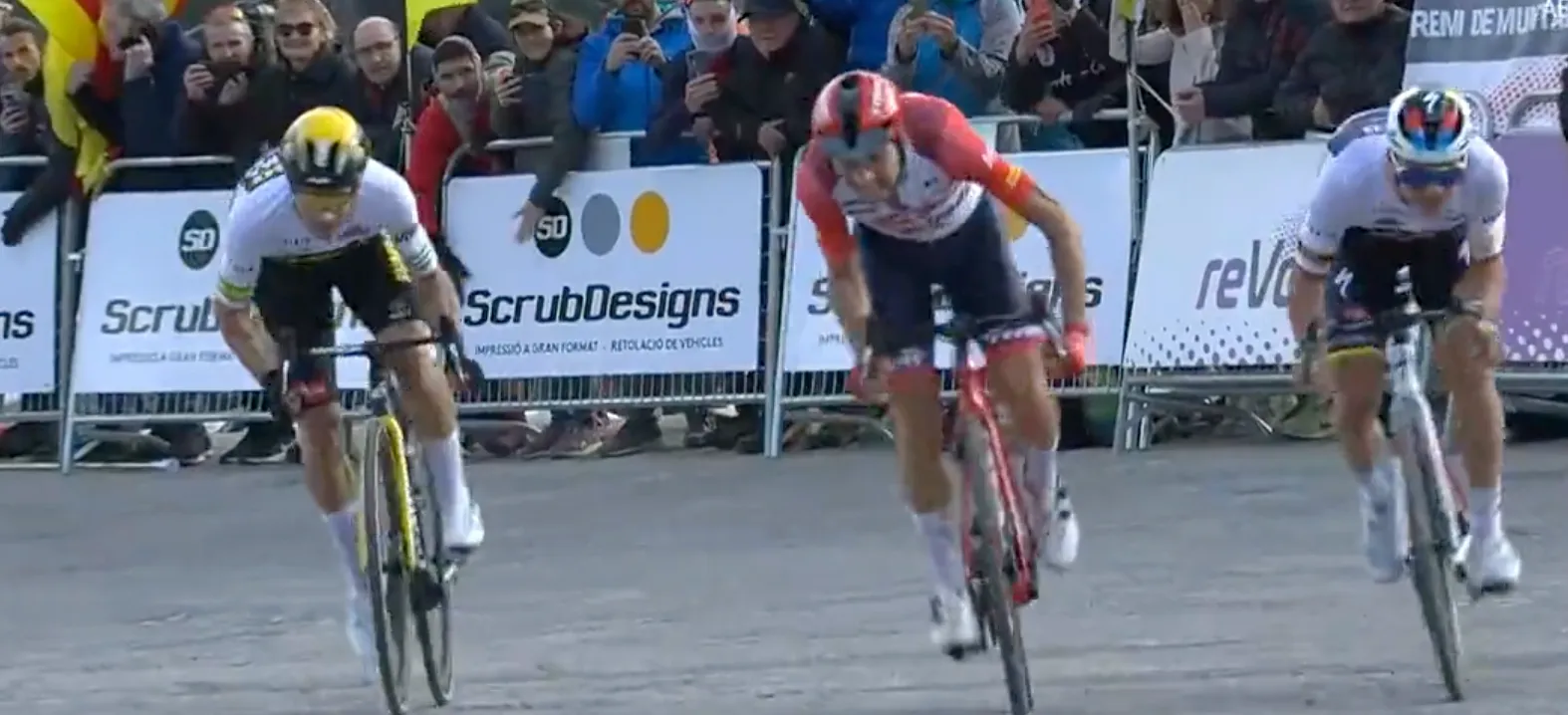 Vídeo: El descomunal esprint de Ciccone para destronar a Roglic y eclipsar a Evenepoel