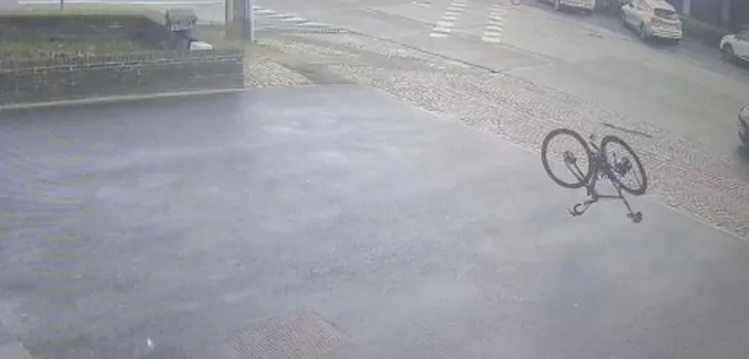 Vídeo: Las duras imágenes del tremendo accidente frontal de Sebastián Molano