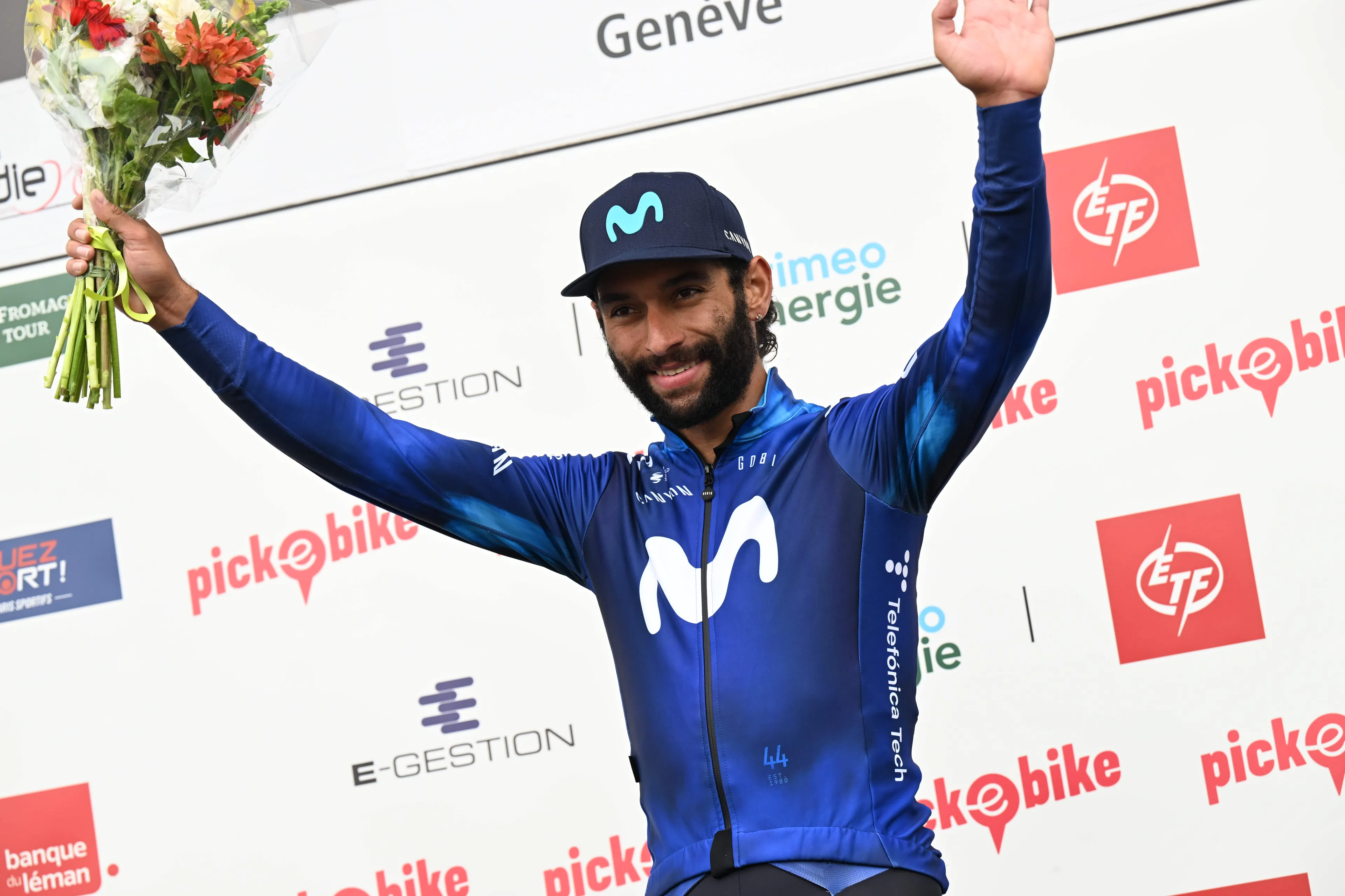 Fernando Gaviria explica su sprint ganador en el Tour Colombia: "Le he pedido disculpas a Persico, pero mi trayectoria era esa, queríamos encontrar ese hueco que no existe"