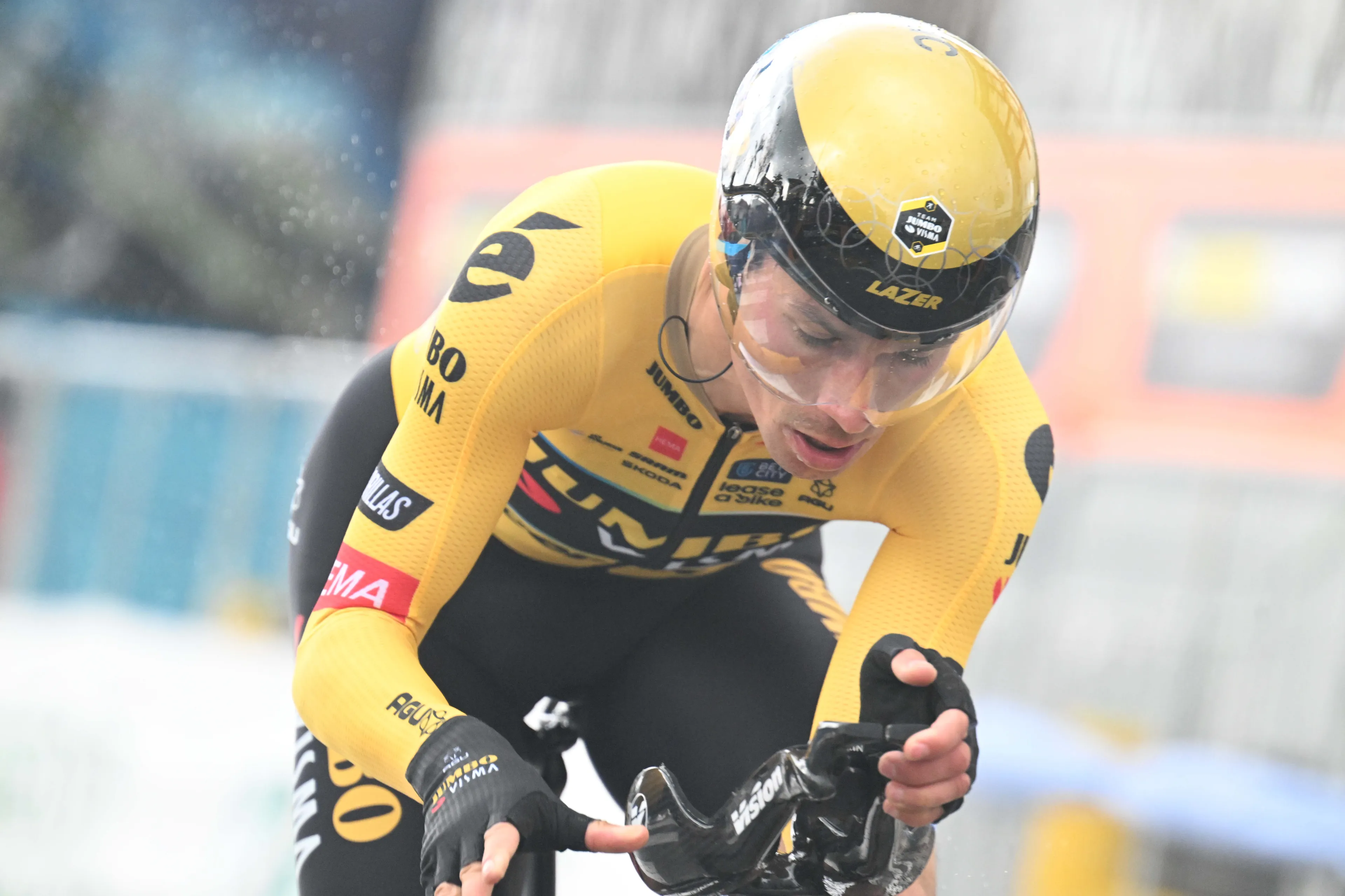 Roglic, sobre la pérdida de tiempo con Evenepoel: "Al final se trata de quién esté arriba tras 21 días"