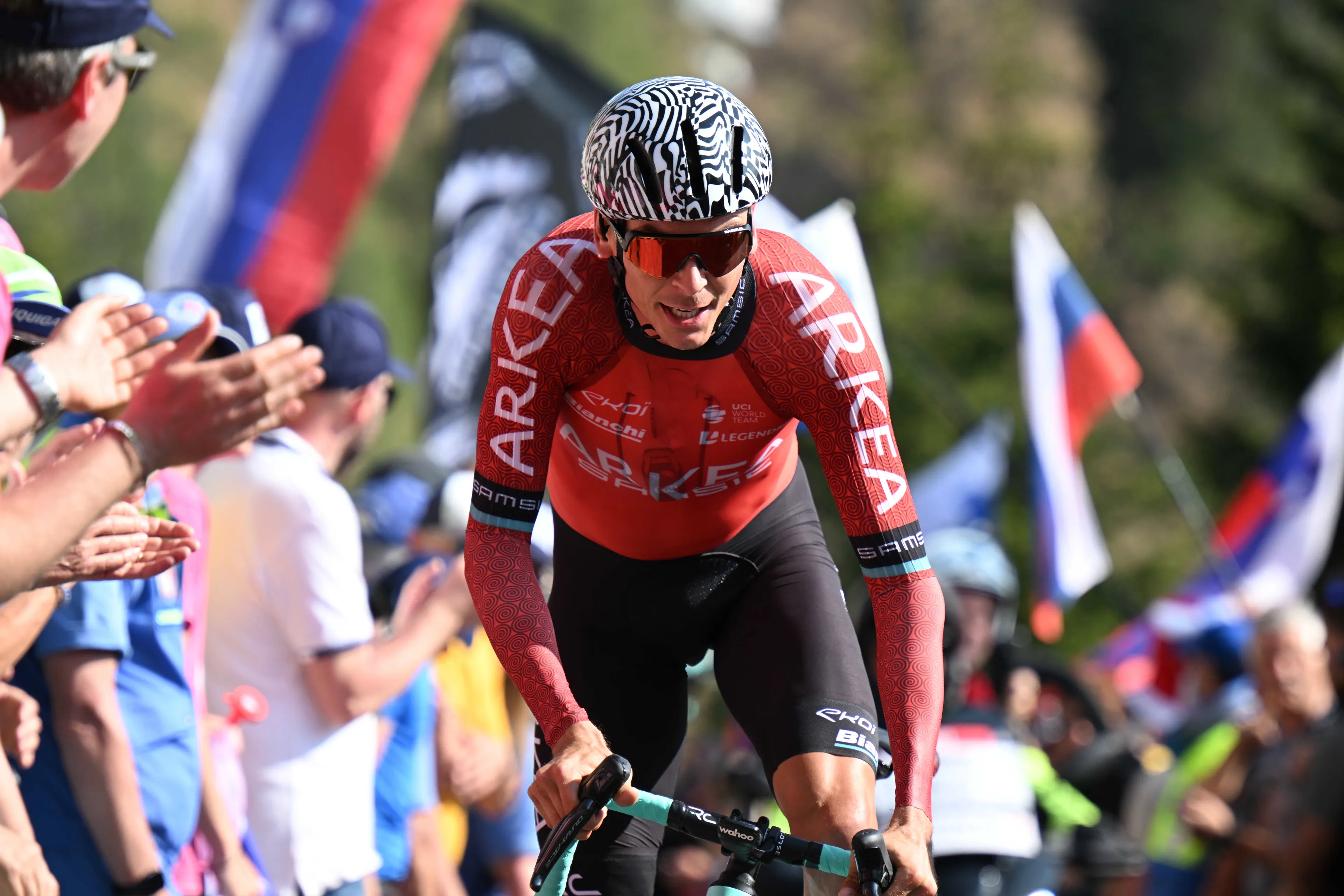 Es la comidilla en Colombia: los tristes números del Arkéa en el Tour de Francia sin Nairo Quintana