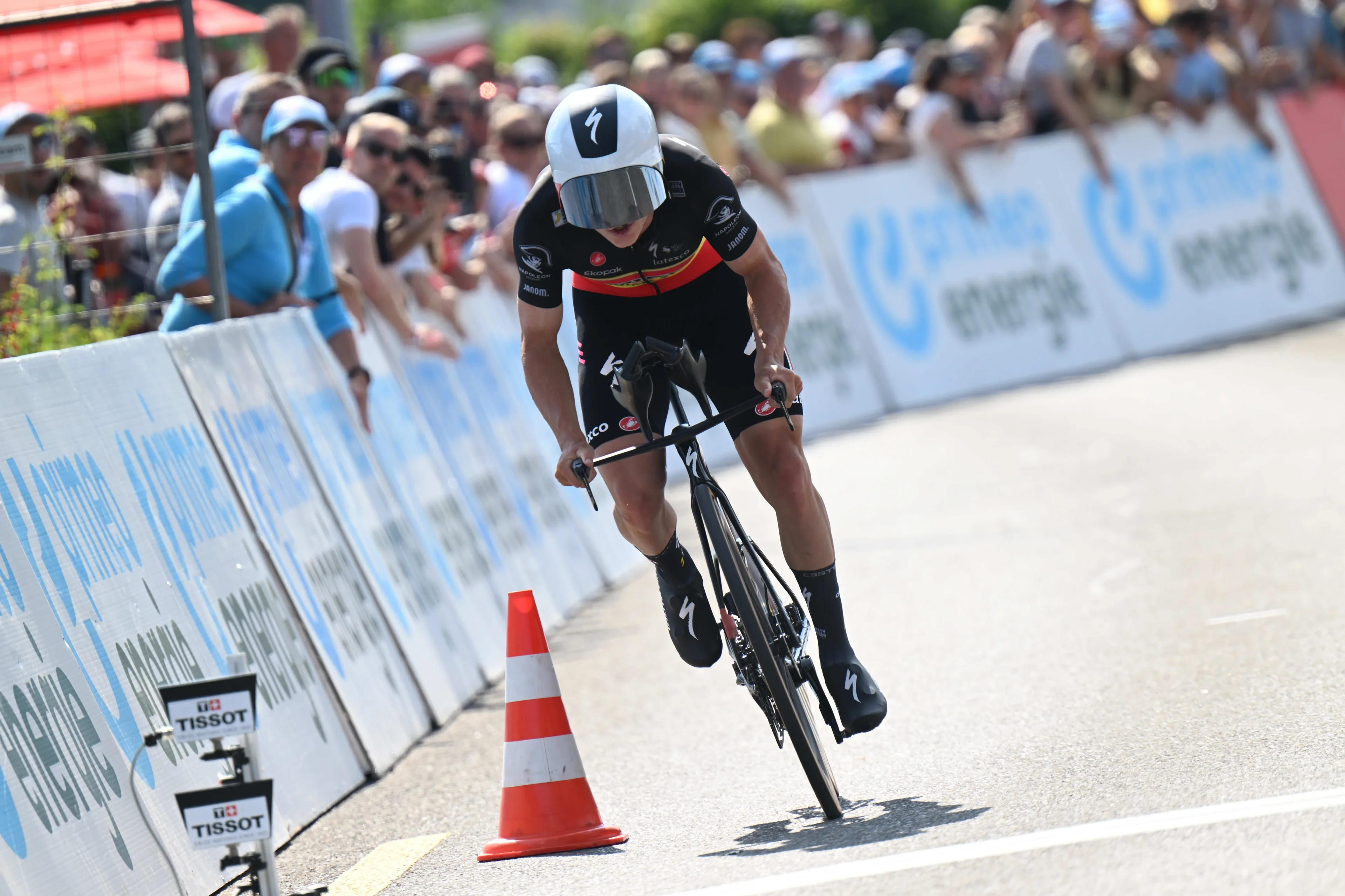 Un día para olvidar para Remco Evenepoel en el Campeonato de Bélgica