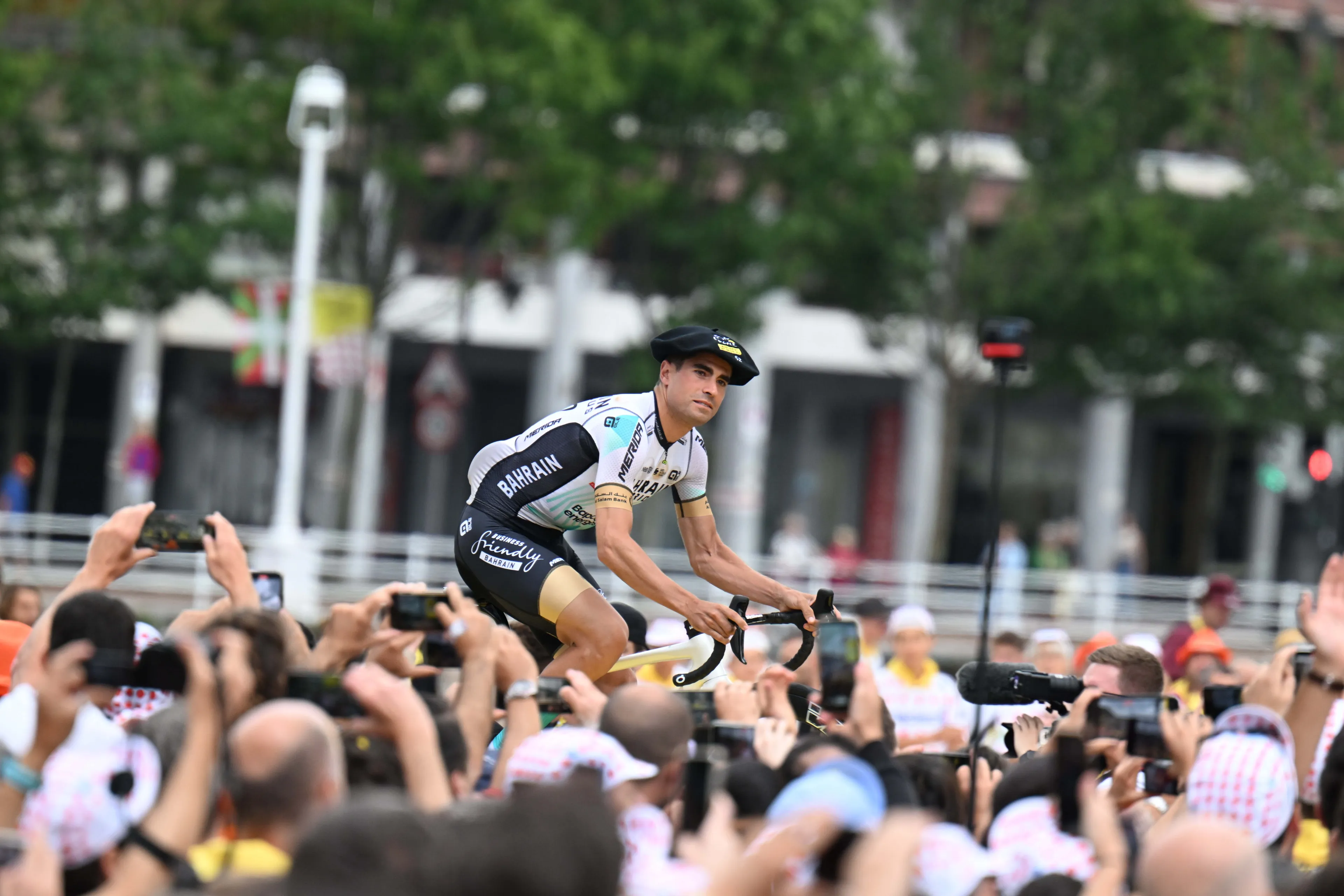 Mikel Landa duda sobre su segunda participación en una Gran Vuelta en 2023: "El equipo quiere que vaya a la Vuelta, pero me lo pensaré"