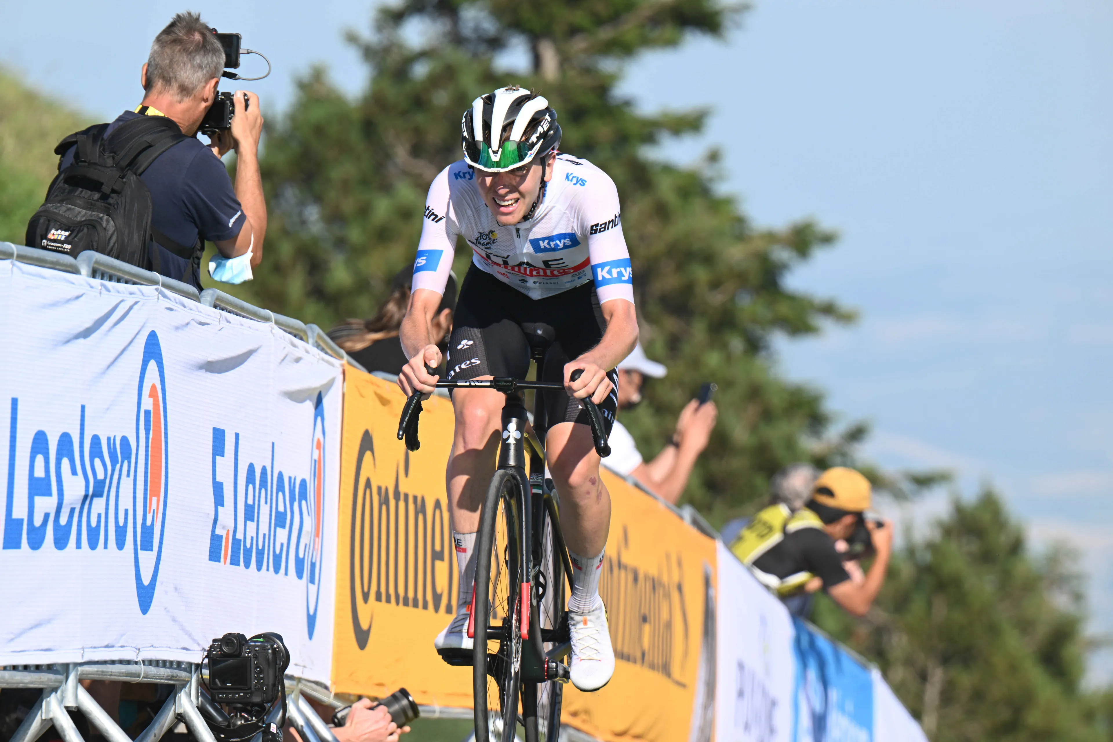 Jumbo-Visma reconoce la dificultad de la pelea con Pogacar en el Tour de Francia: "Si sigue esta línea, lo tendremos difícil"