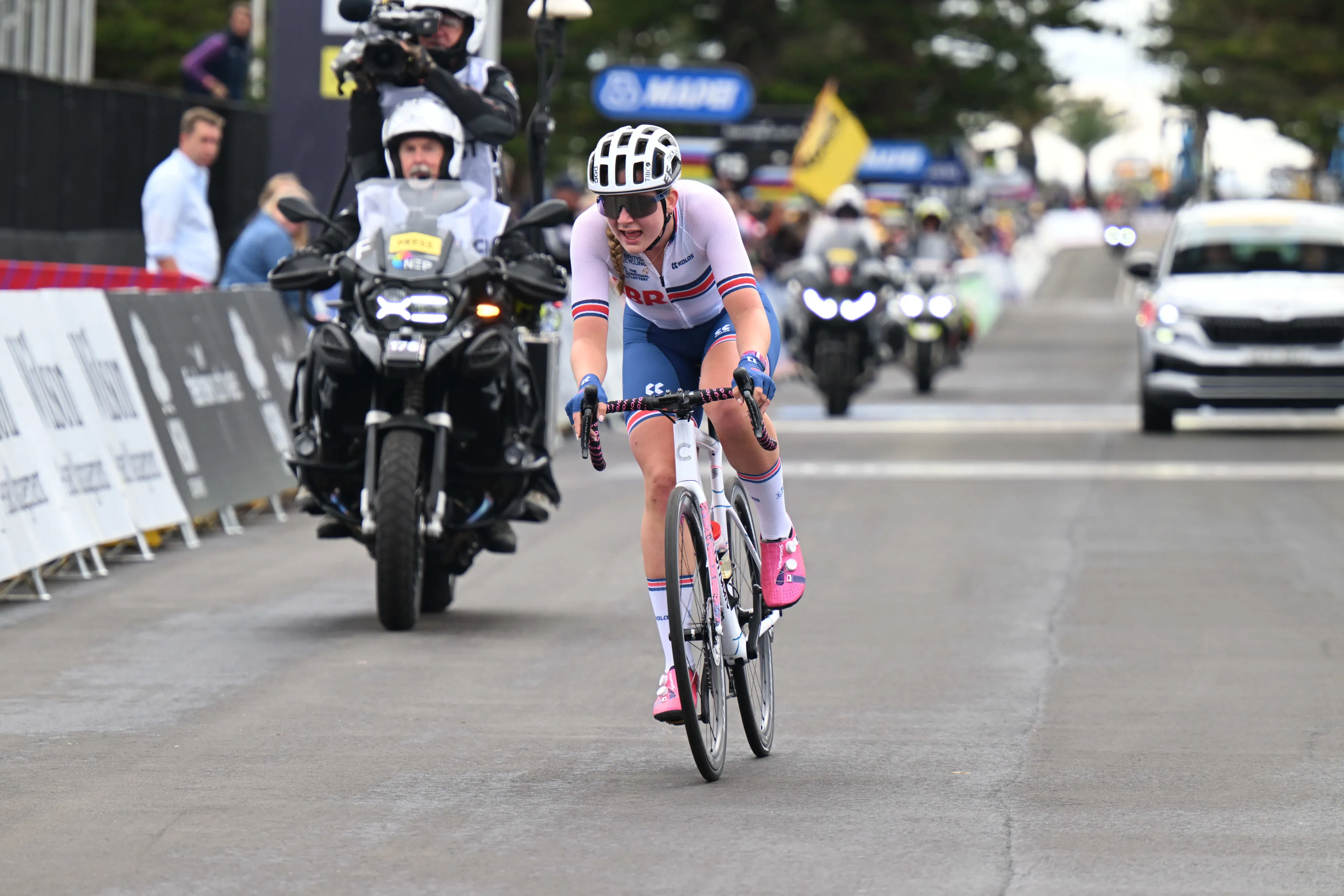 Zoe Bäckstedt se une al Canyon//SRAM Racing con efecto inmediato
