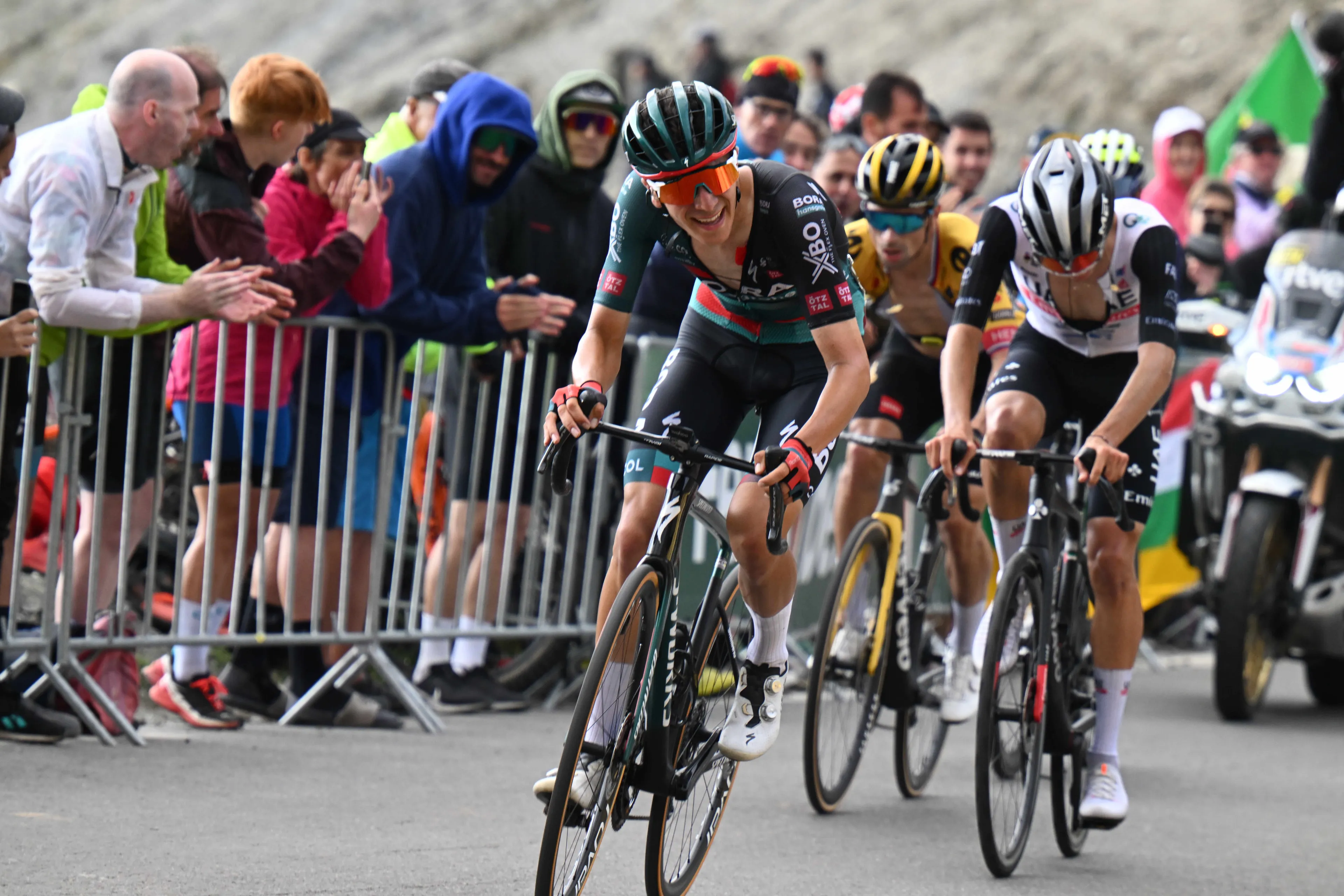 El futuro de Cian Uijtdebroeks en el BORA - hansgrohe, en duda tras su rajada contra Aleksandr Vlasov