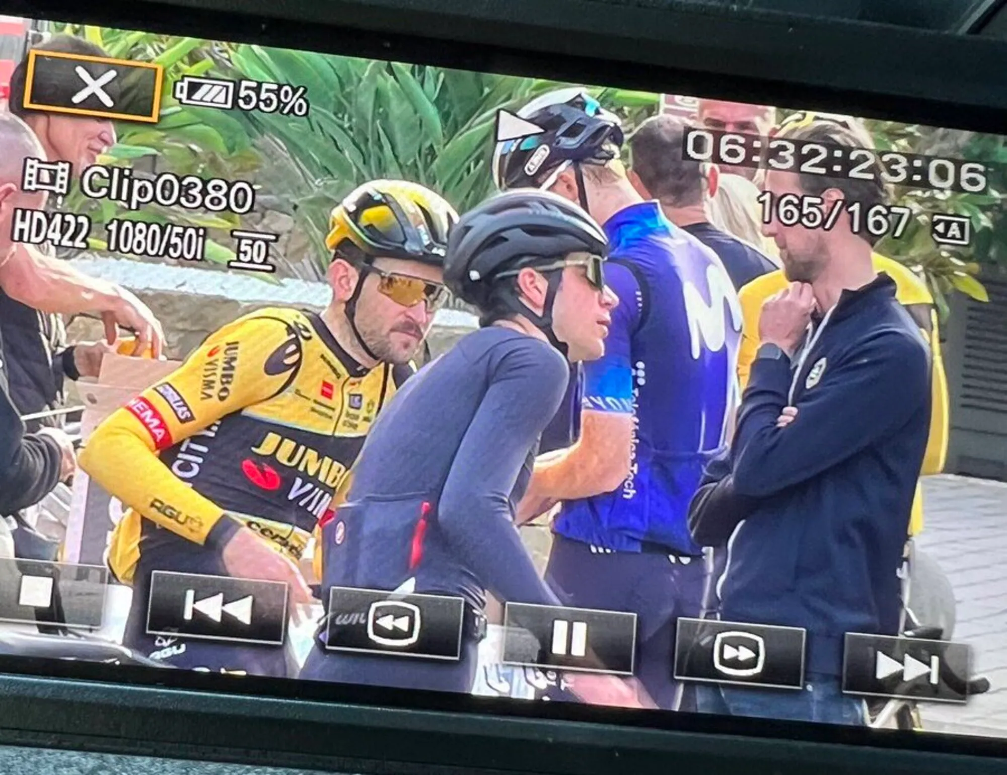Primer vistazo a Cian Uijtdebroeks en el campo de entrenamiento del Jumbo-Visma