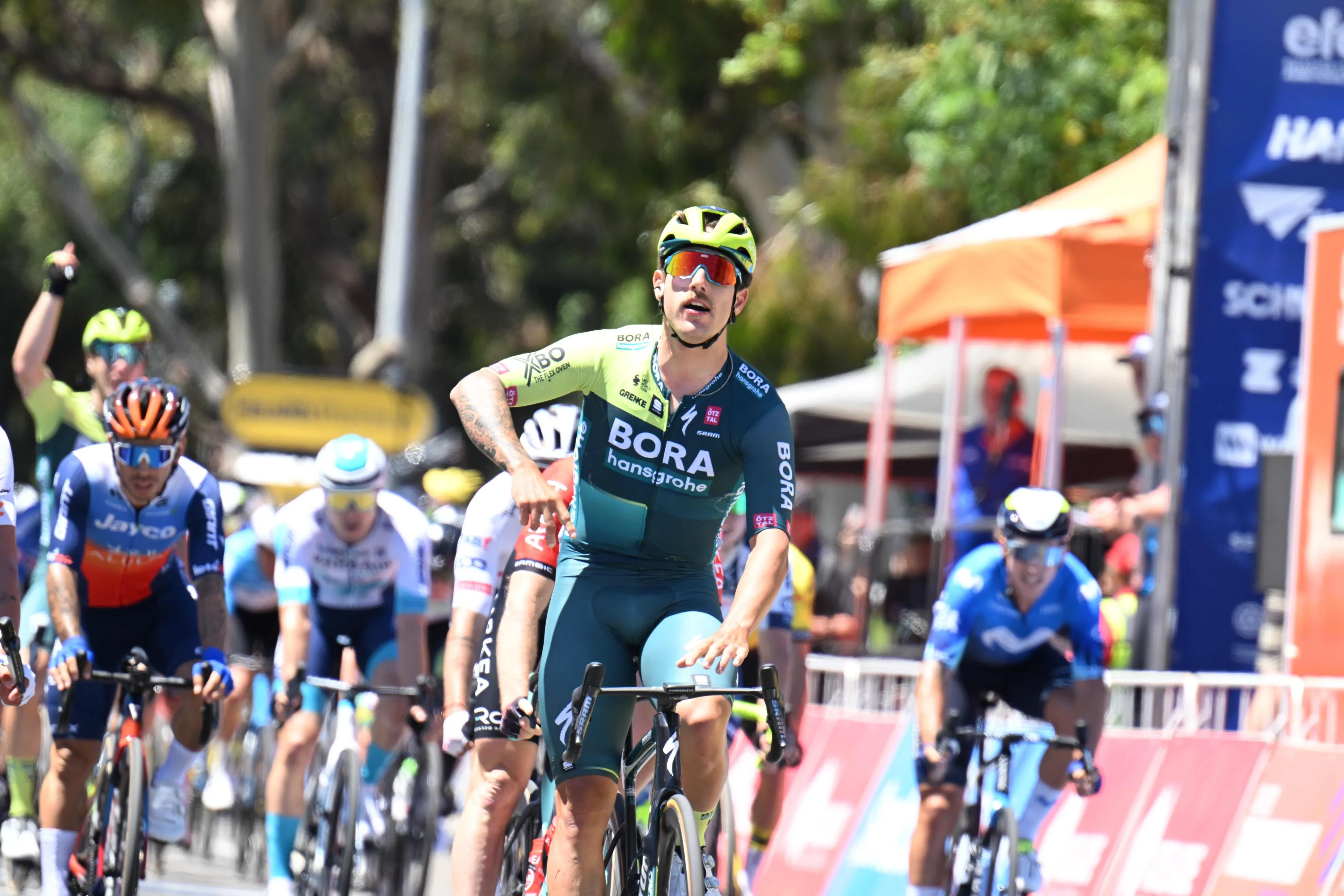 ¡Tres de tres para Sam Welsford en el Tour Down Under! Tremendo el australiano del BORA
