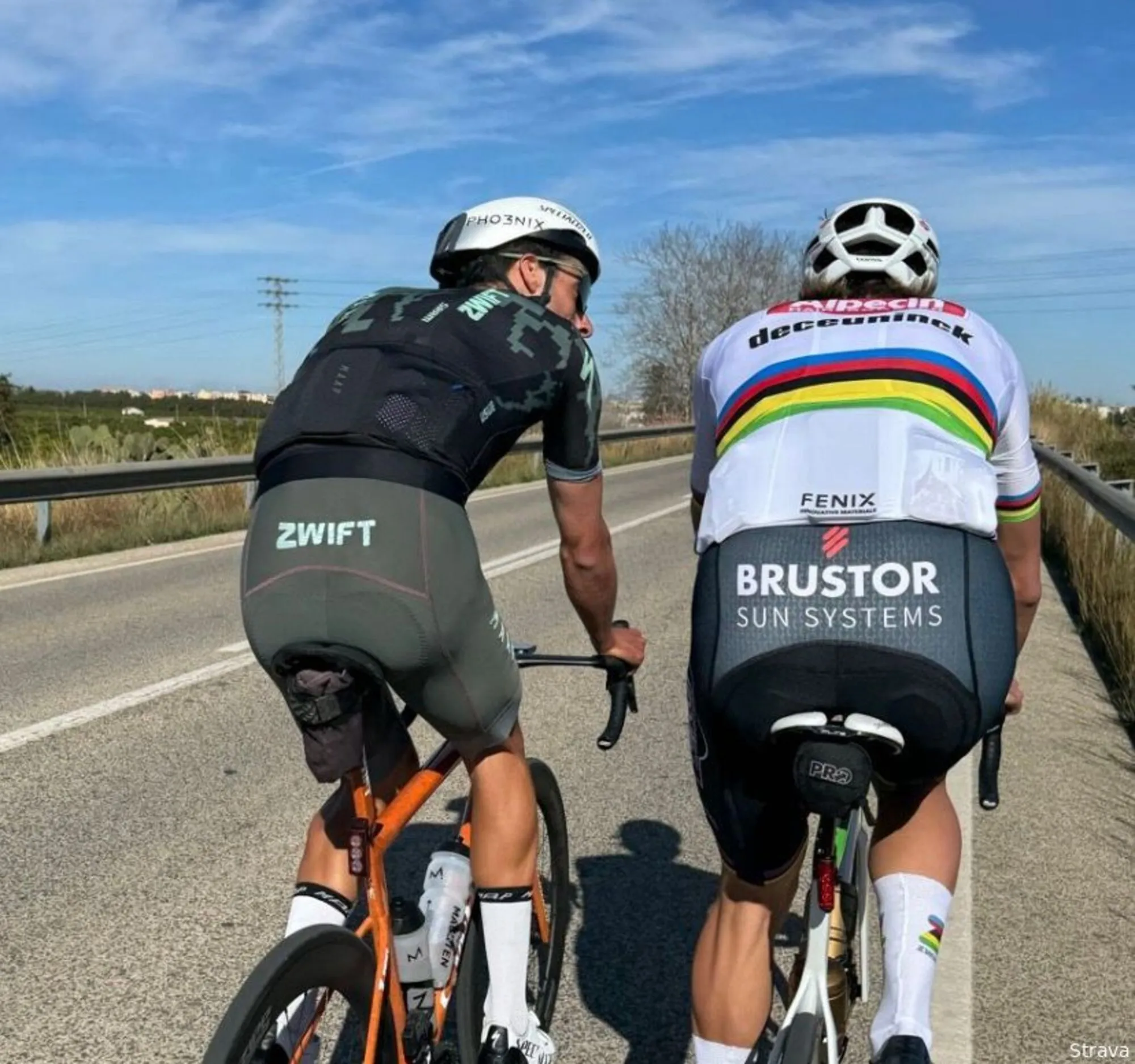 Remco Evenepoel y Mathieu van der Poel se meten entre pecho y espalda casi 100 km de entreno en la zona de Calpe