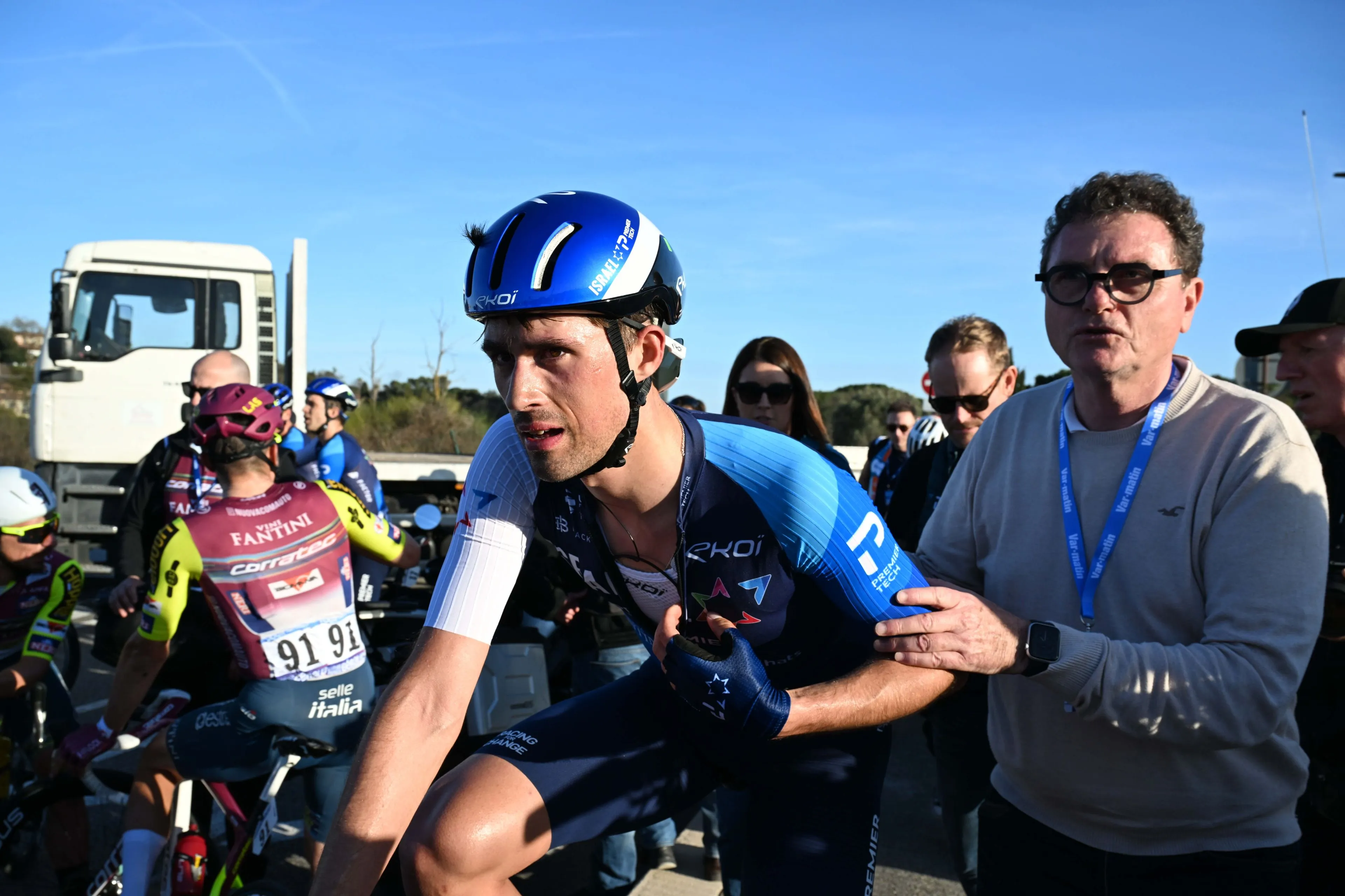 Michael Woods y Ethan Vernon lideran a Israel - Premier Tech en el Giro de Italia 2024