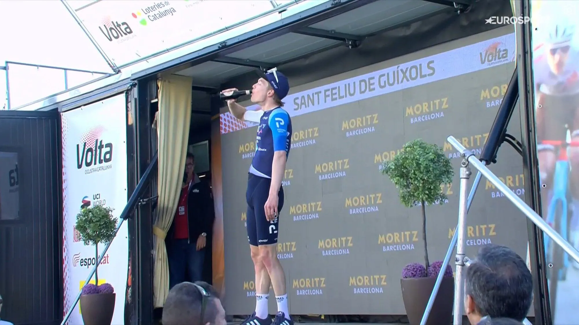 Nick Schultz, sobre su victoria ante Pogacar en la primera etapa de la Volta a Catalunya: "Tadej llegó como una bala"