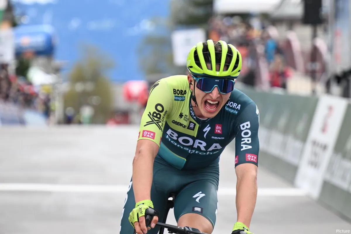 "No esperaba competir por el maillot blanco, estoy contento": Florian Lipowitz, tras la etapa 9 de la Vuelta a España