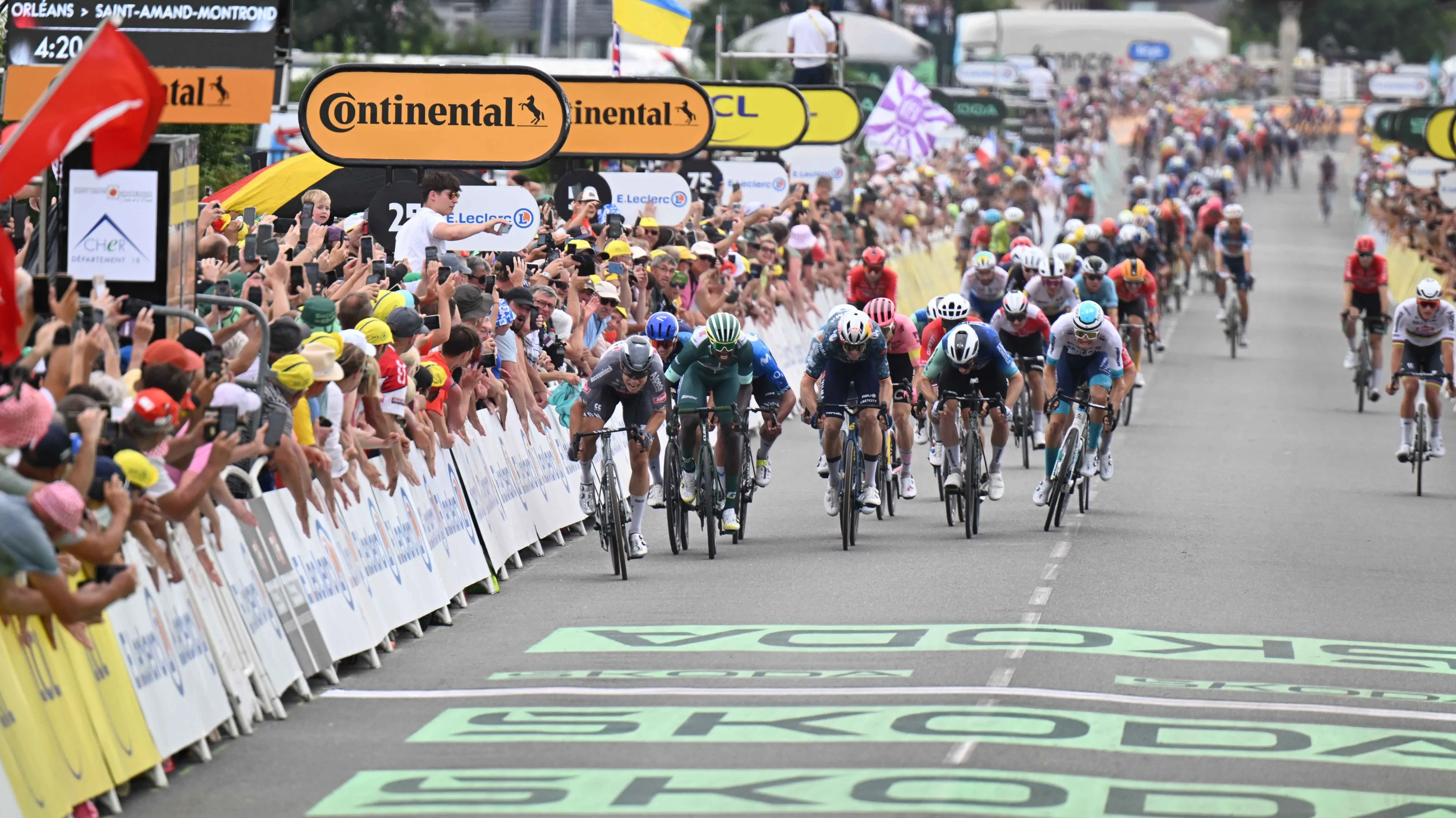 EN DIRECTO | Etapa 12 Tour de Francia 2024: Philipsen quiere la segunda y Gaviria la primera